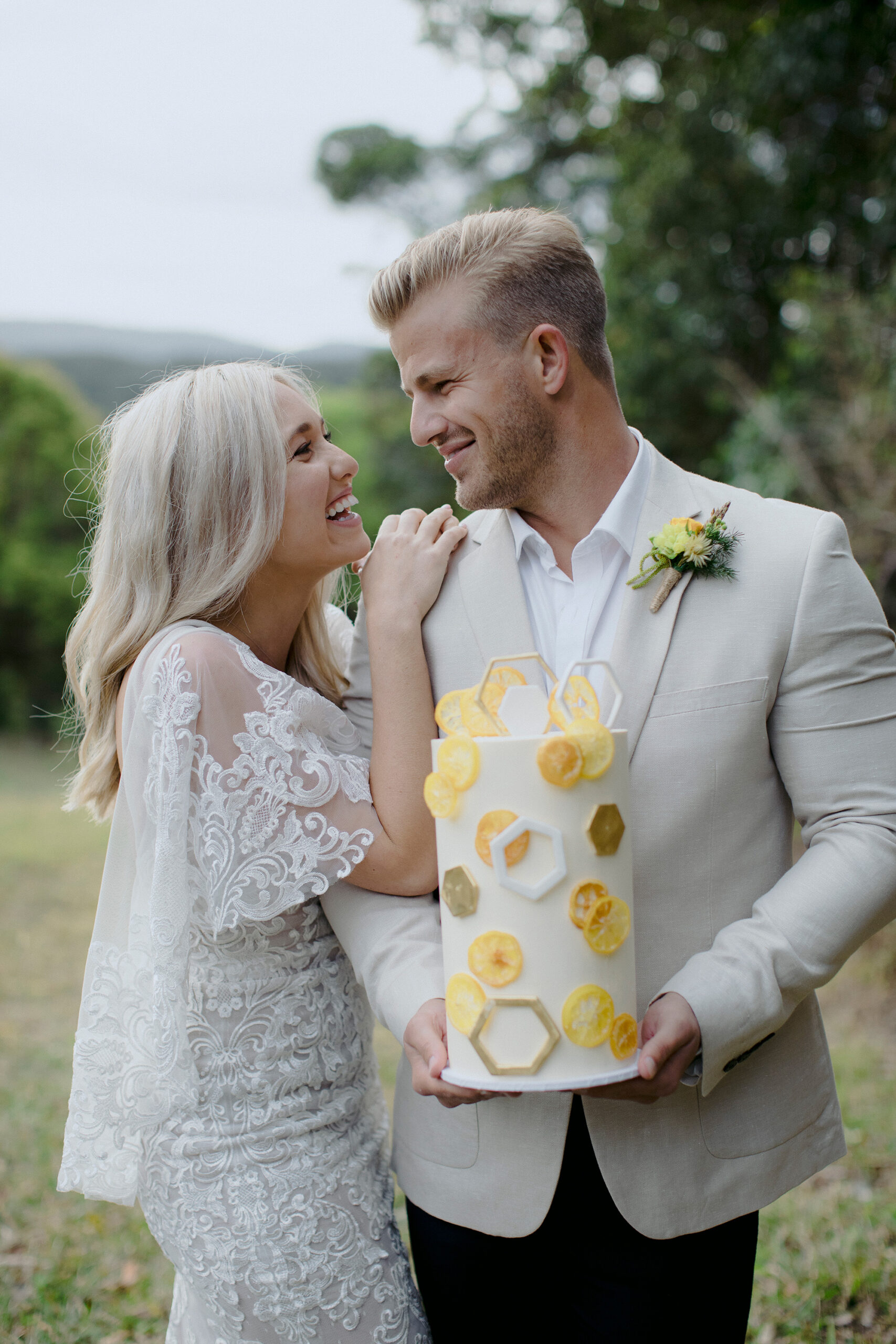 Summer Wedding Inspiration Milk Honey Cake Creative Heart Colour 041 scaled