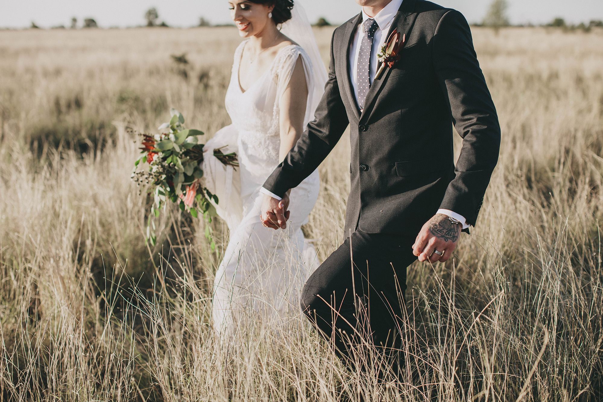 Tahnee_Matt_Modern-Boho-Wedding_019