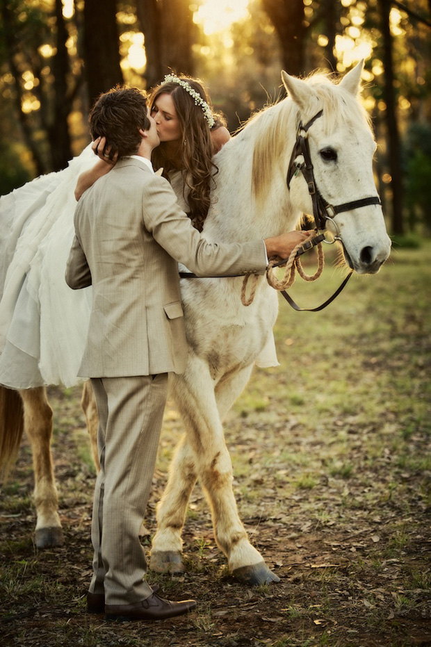 Taleah_Aaron_Rustic-Country-Wedding_029