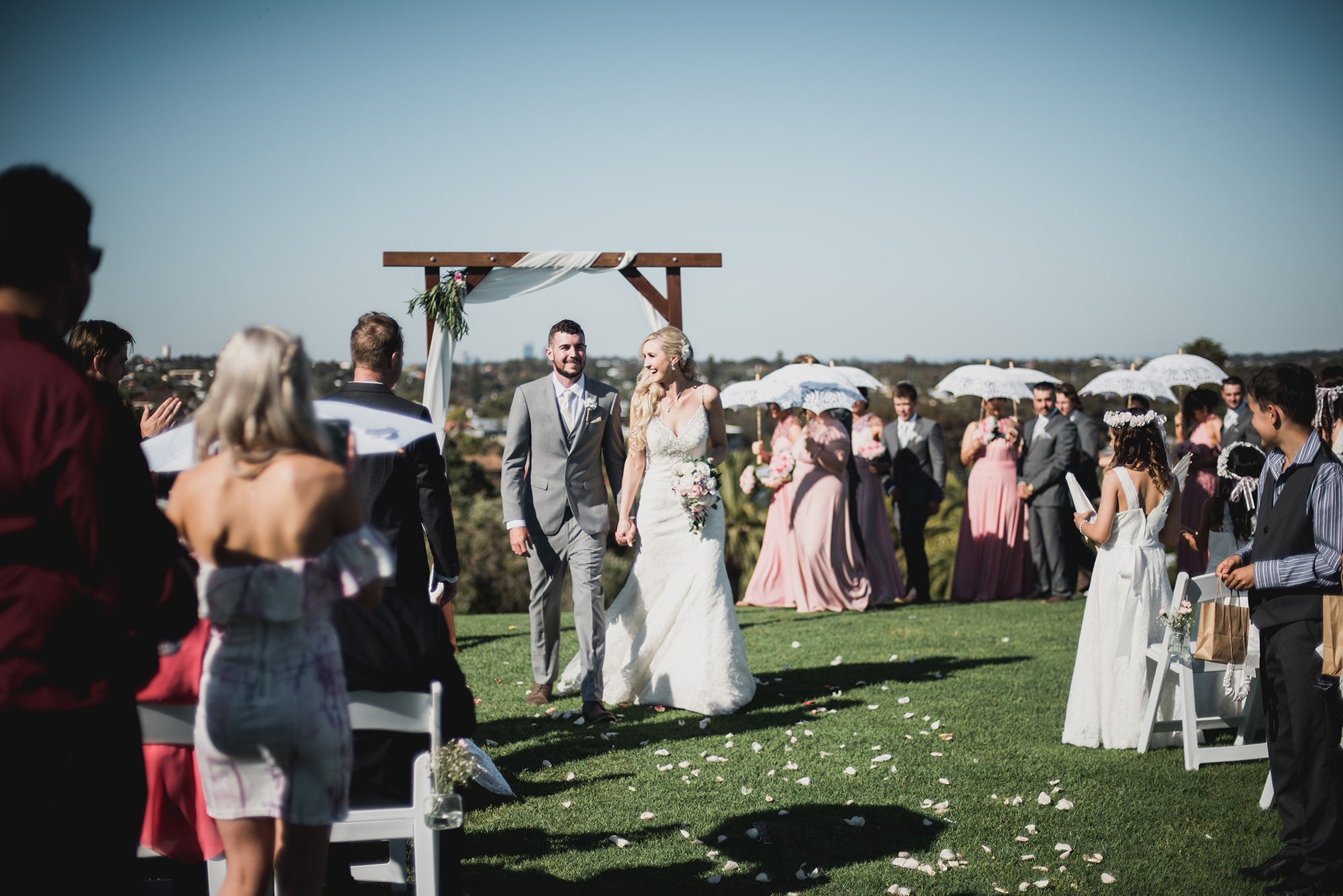 Tamlyn_Josh_Romantic-Vintage-Wedding_018