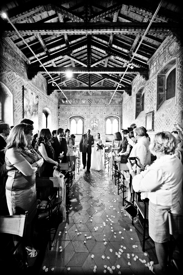 Tara_Mattia_Tuscan-Wedding_008