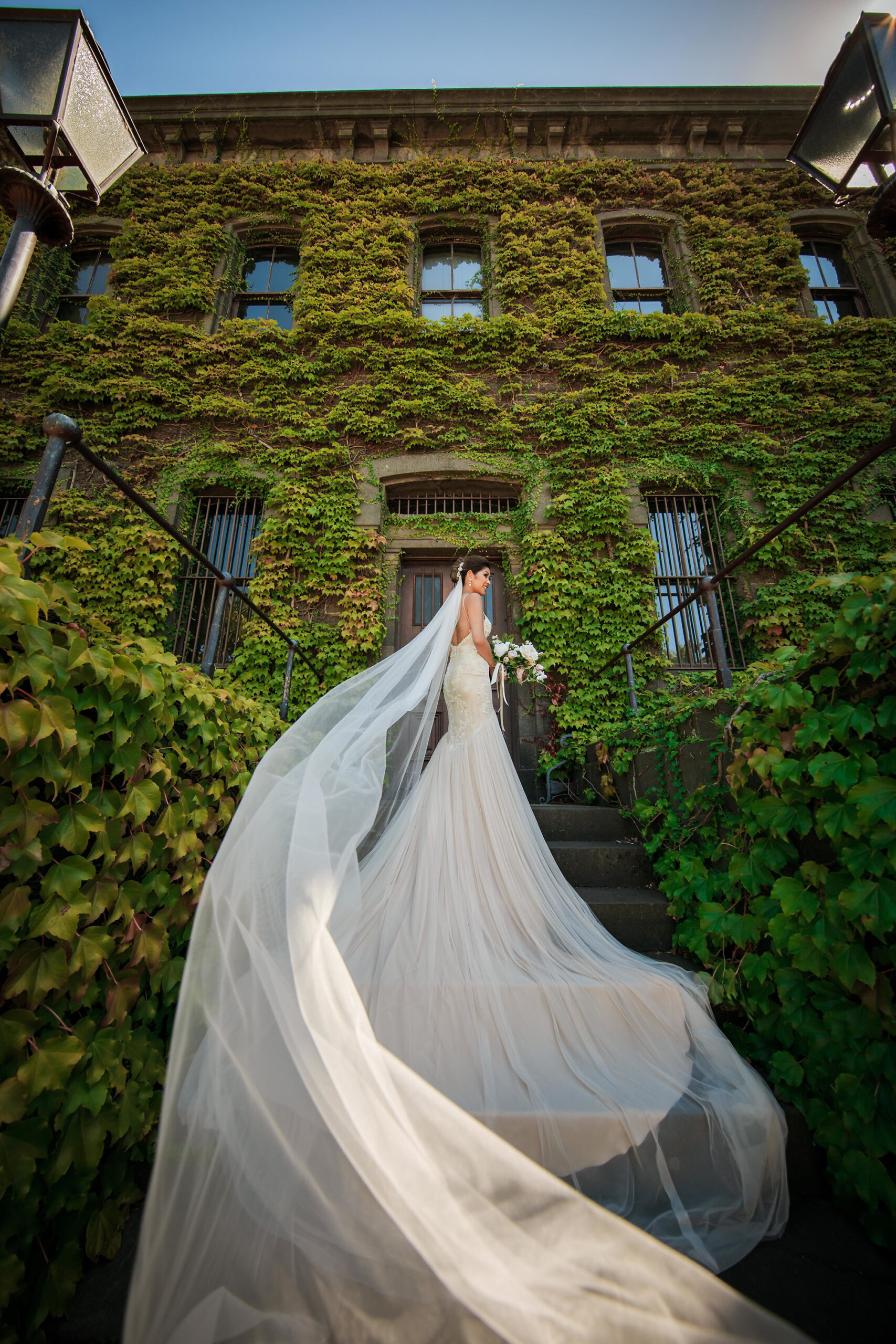 Tara_Nathan_Elegant-White-Wedding_Clarte-Photography_SBS_015