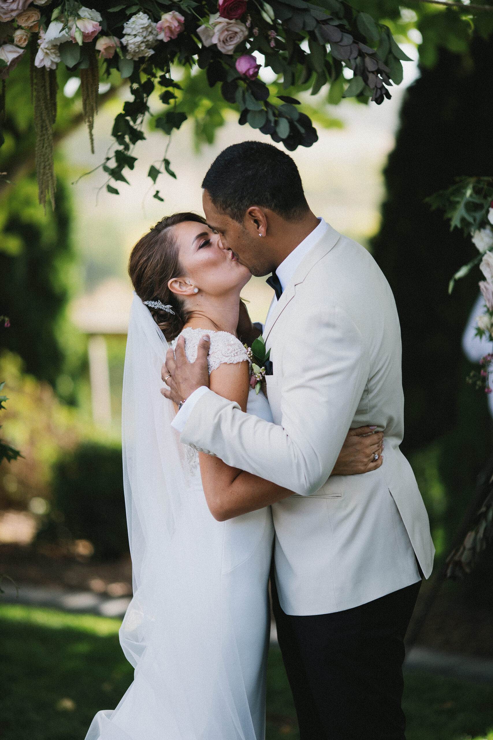 Tara_Robert_Luxe-Rustic-Wedding_Thomas-Stewart-Photography_SBS_023