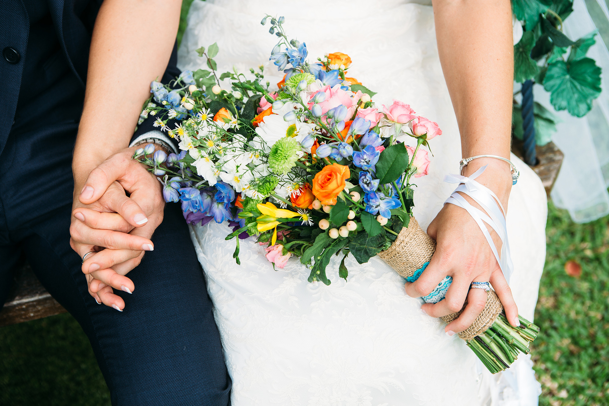 Taryn_Andrew_Vintage-Beach-Wedding_022