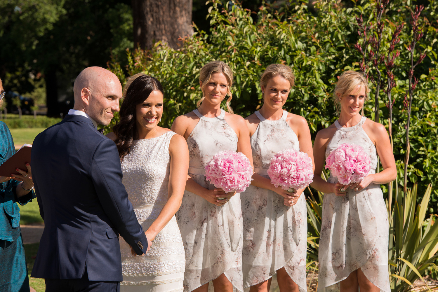 Taryn_Ben_Outdoor-Wedding_036