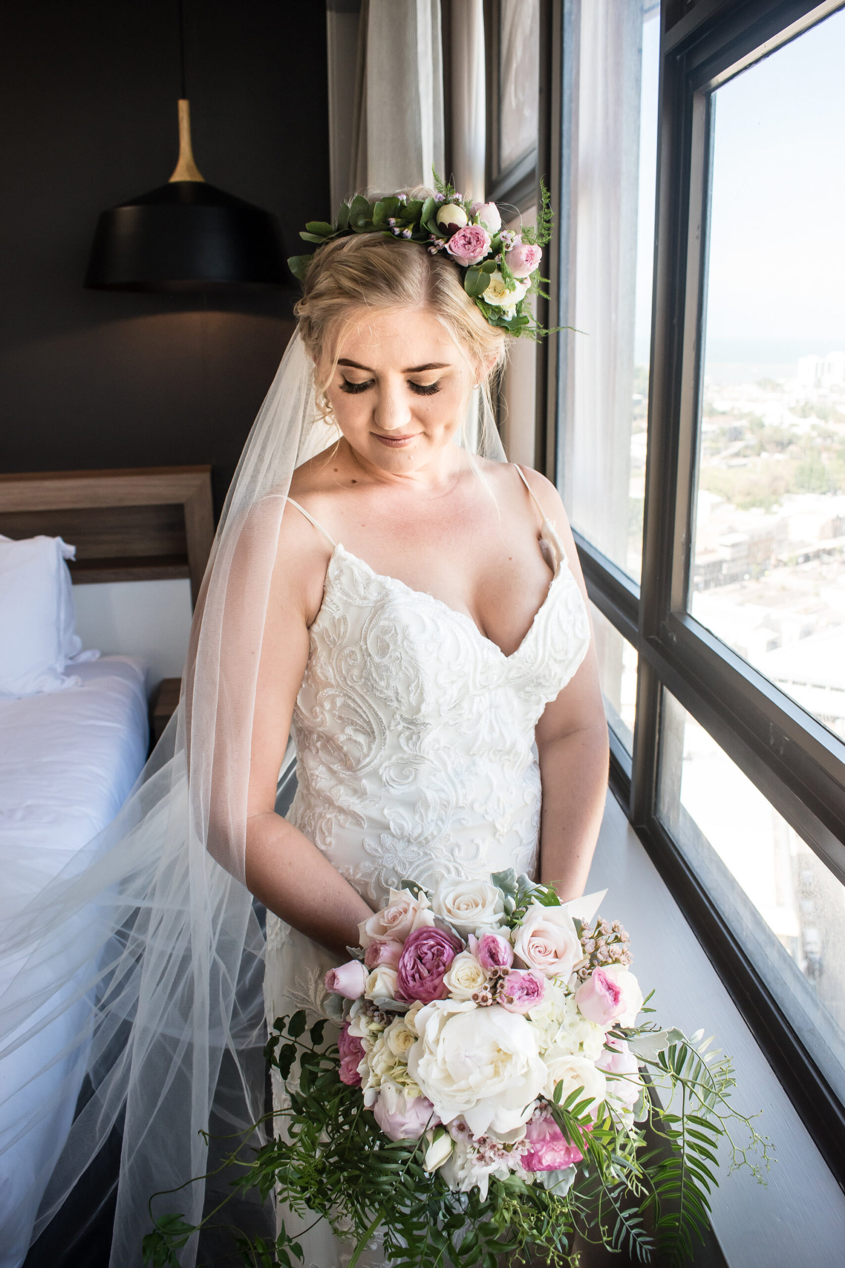 Taryn_Hayden_Romantic-Wedding_Desire-Photography_024