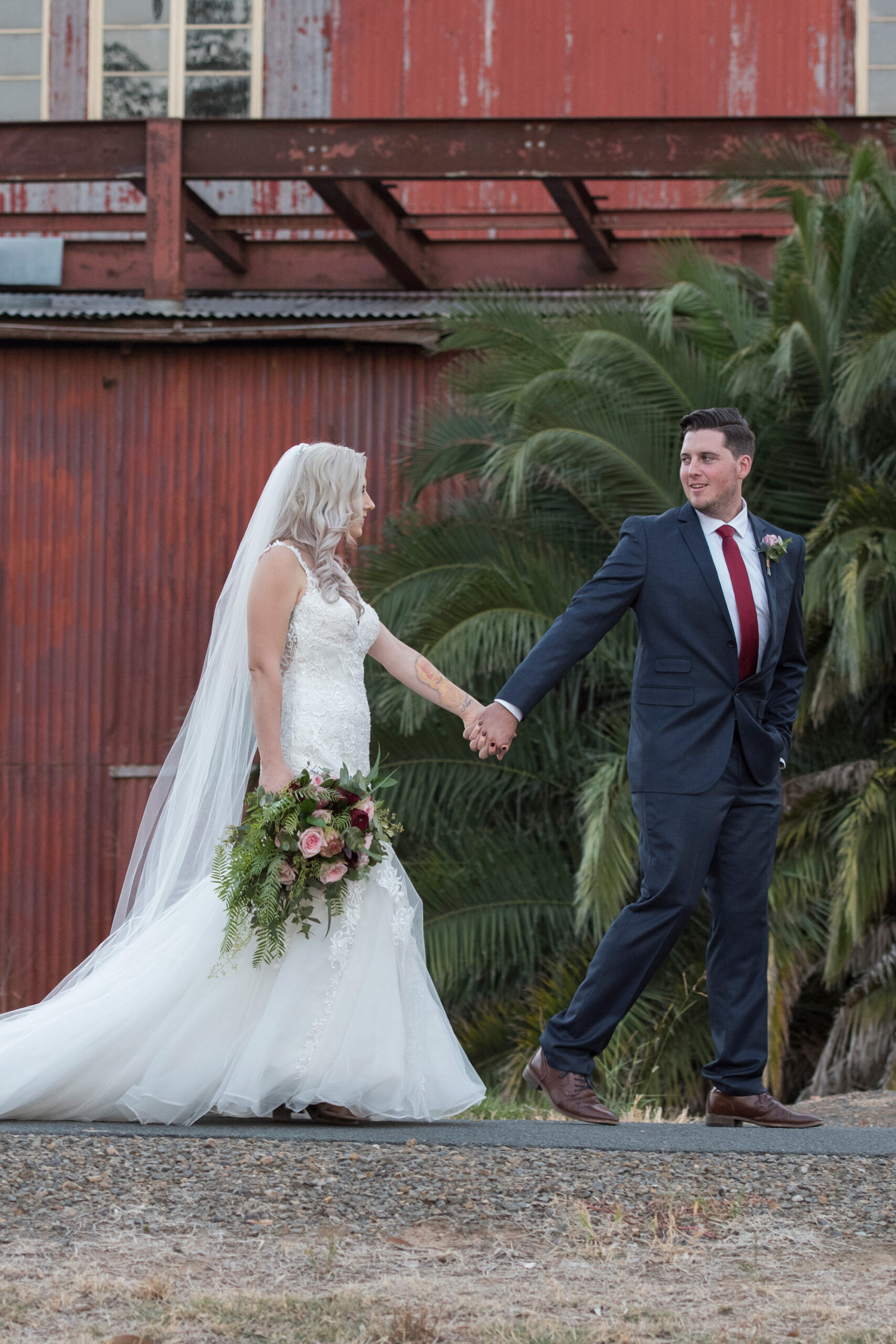 Tegan Matt Romantic Rustic Wedding Sue Davis Photography SBS 017 scaled