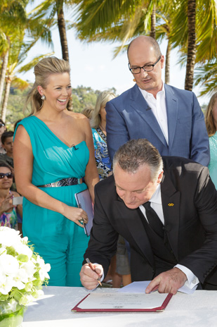 Tenae_Brett_Beach-Wedding_309_024