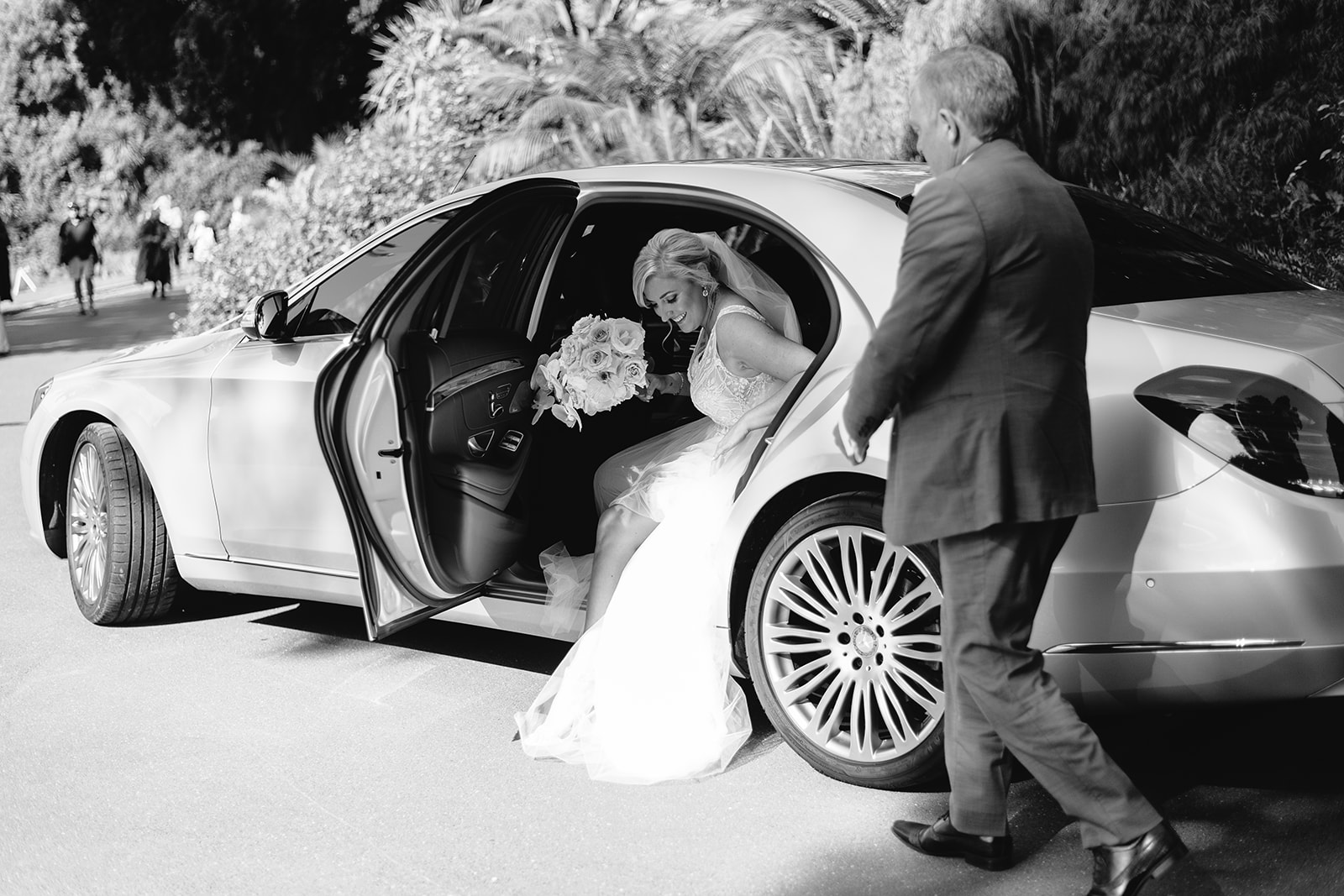 Bride arrives at The Terrace Royal Botantic Gardens Melbourne wedding