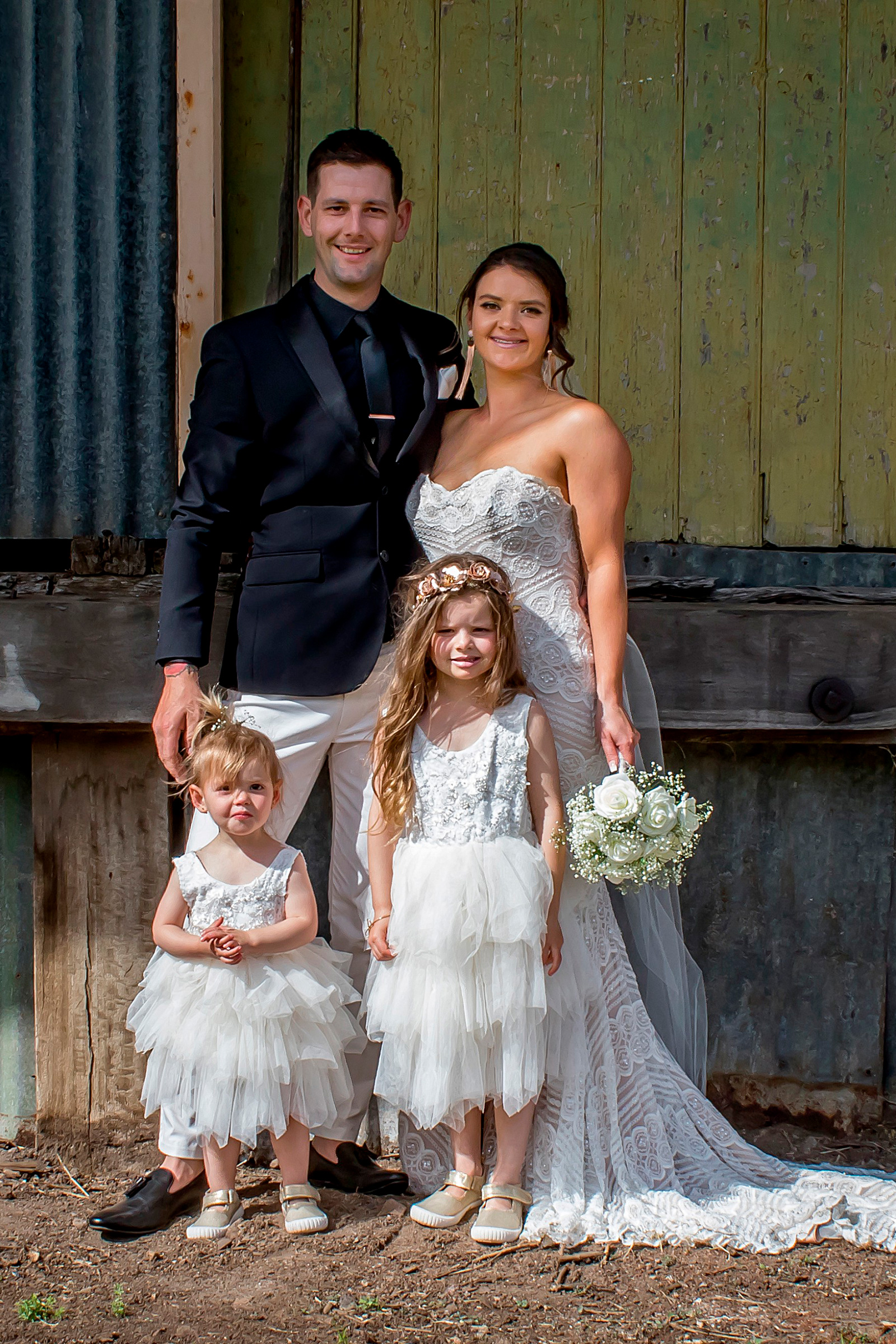 Tiahna_Mark_Modern-Rustic-Wedding_Johanna-Watts-Photography_SBS_012