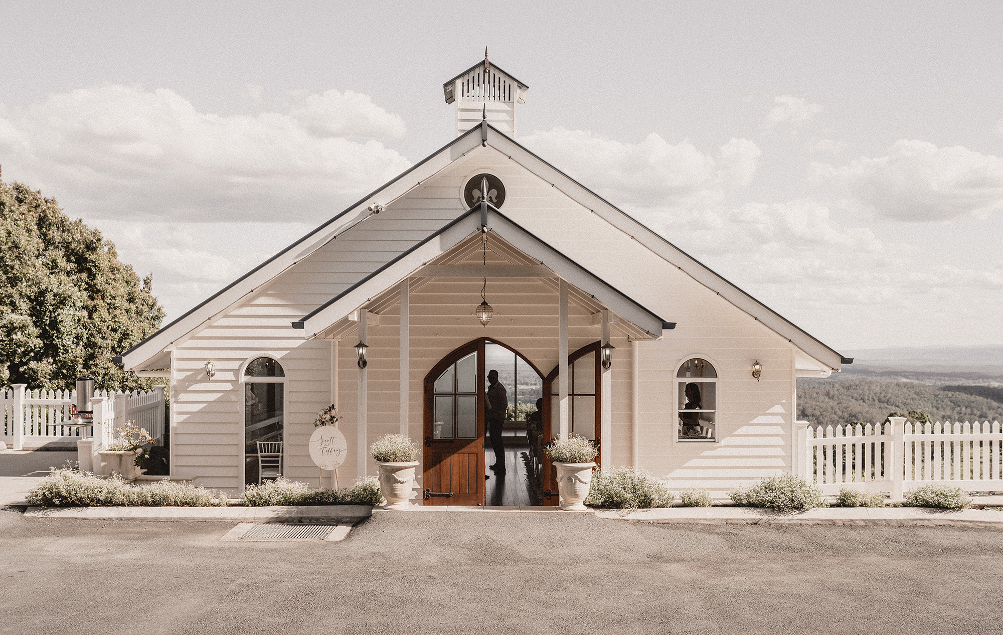 Tiffany Scott Romantic Wedding Nathan Lapham Photography FAV 022