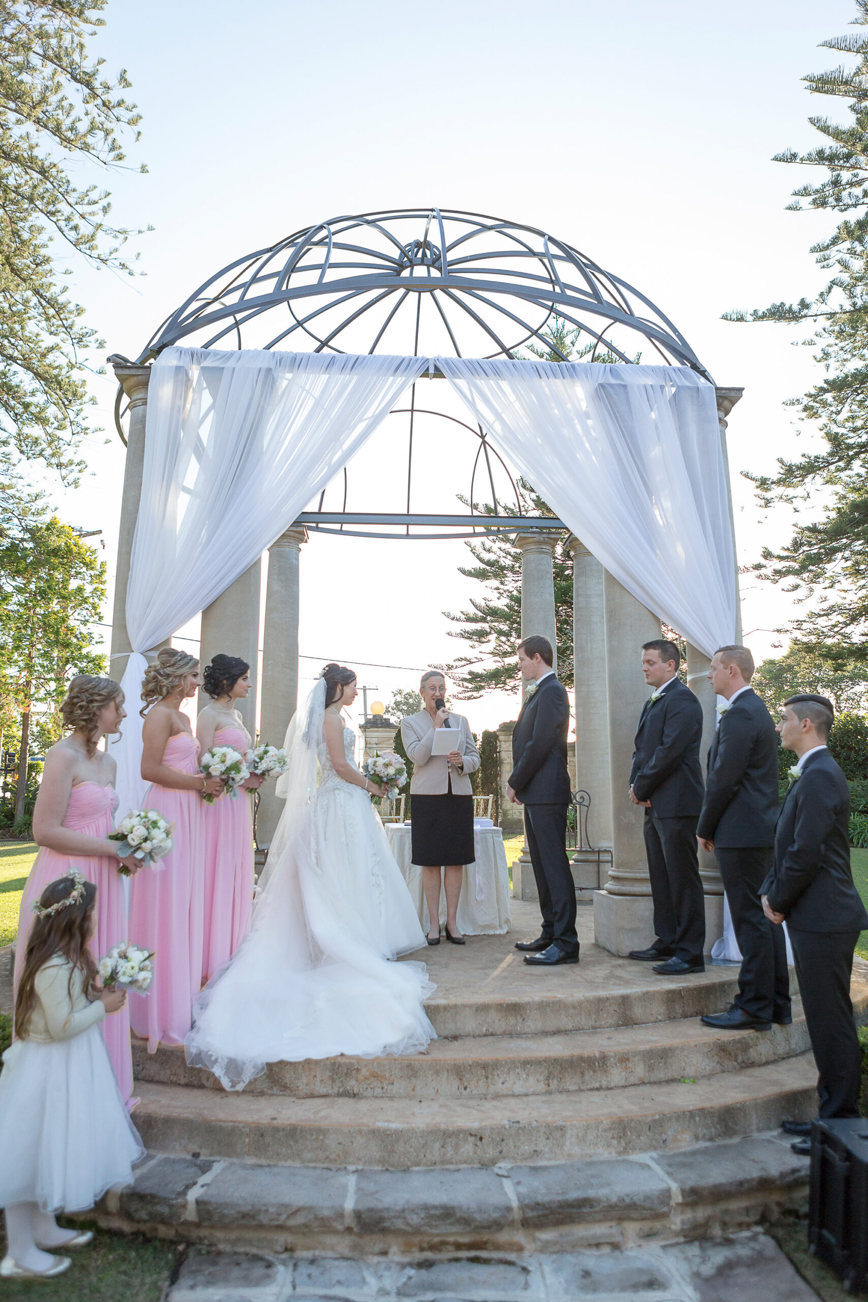 Tina_Andrew_Curzon-Hall-Wedding_015