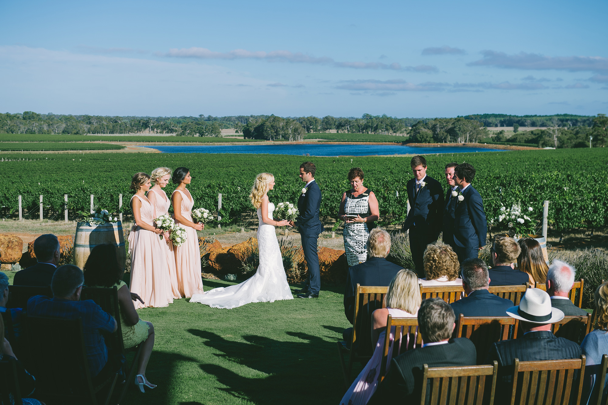 Vicky_Chace_Vineyard-Wedding_027