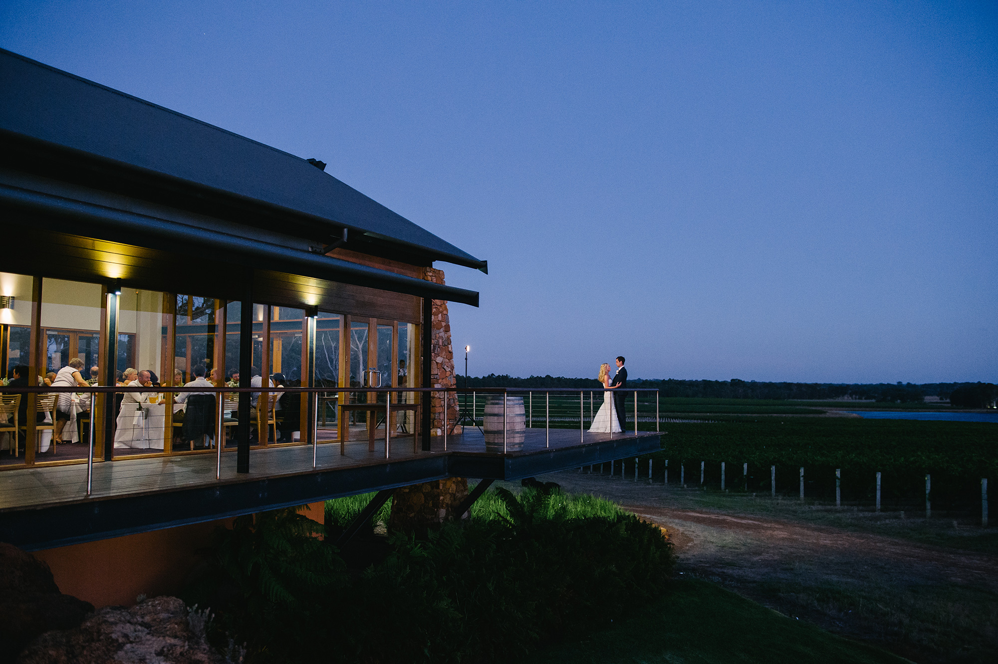 Vicky_Chace_Vineyard-Wedding_041