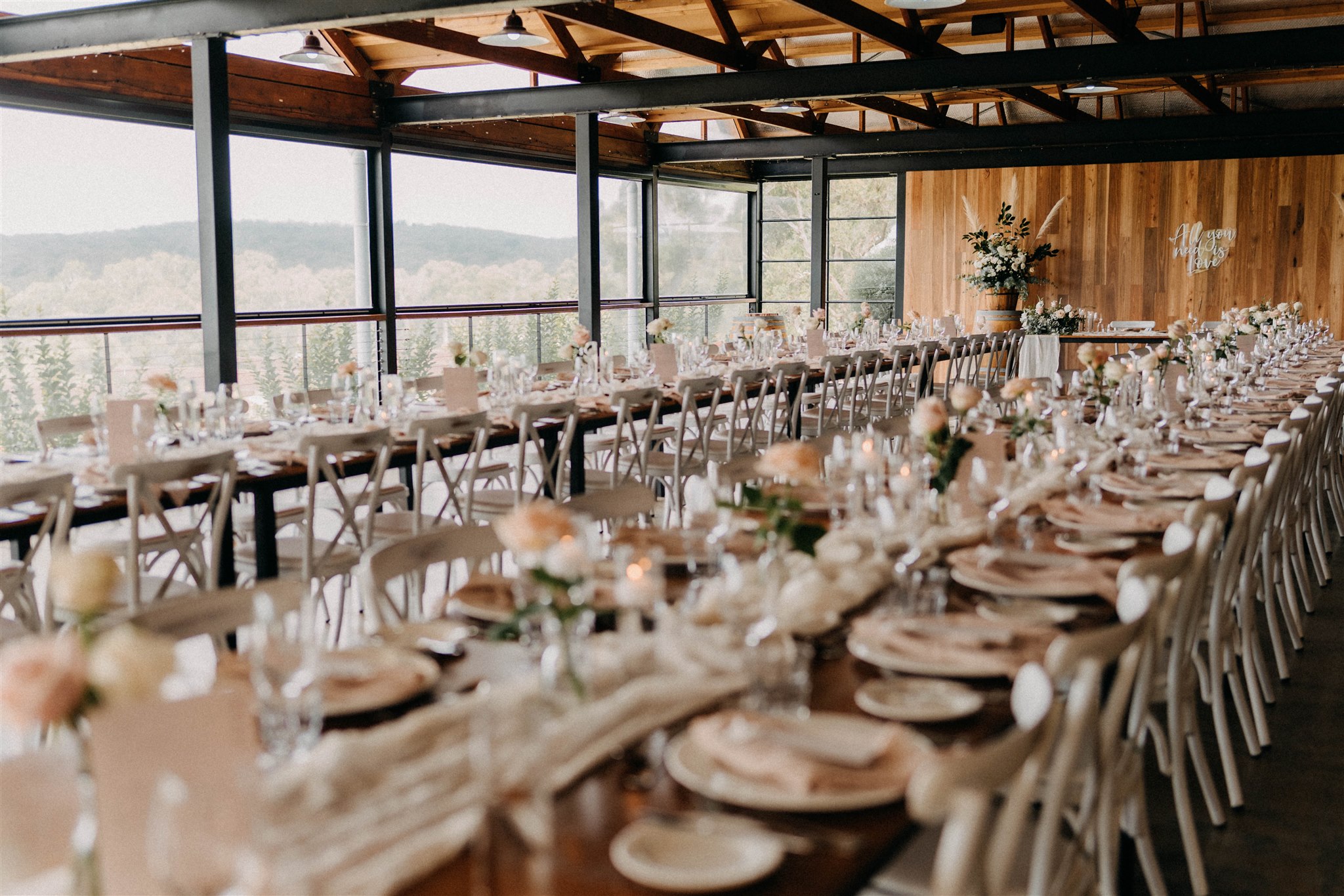 Modern romantic wedding at Yarra Ranges Estate, Victoria. Photo by Single Soul. Lauren and Damir.