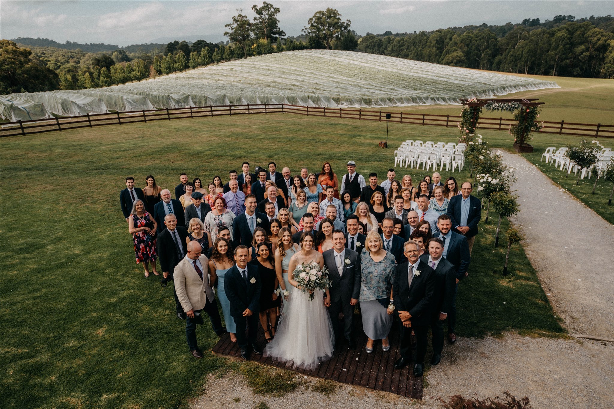 Modern romantic wedding at Yarra Ranges Estate, Victoria. Photo by Single Soul. Lauren and Damir.