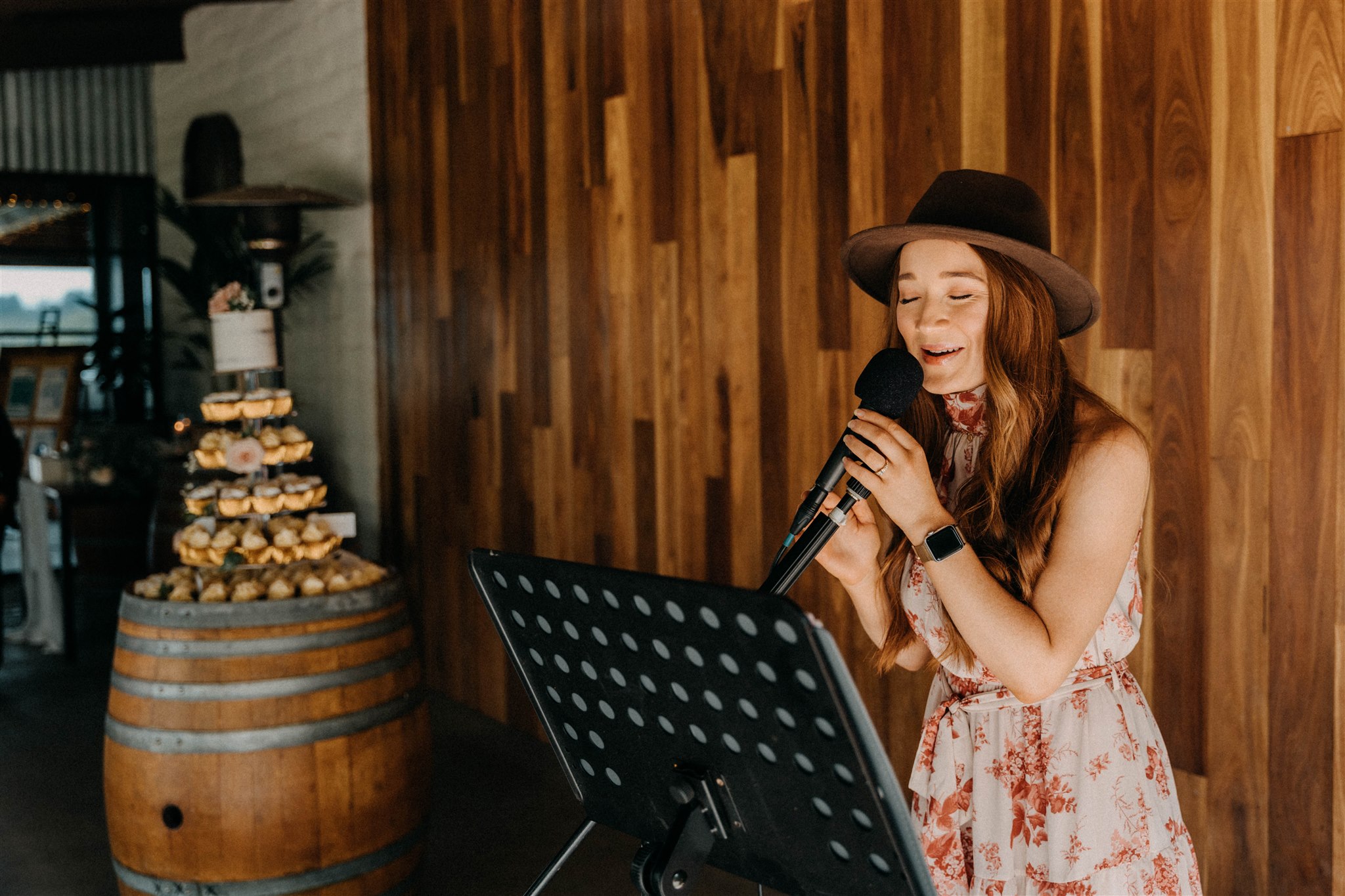 Modern romantic wedding at Yarra Ranges Estate, Victoria. Photo by Single Soul. Lauren and Damir.