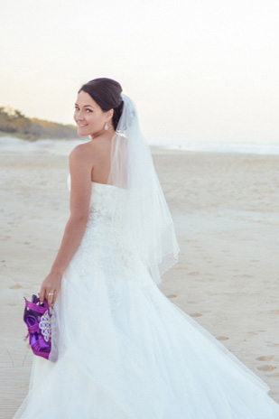 Zoe_Kimi_Beach-Wedding_309_020