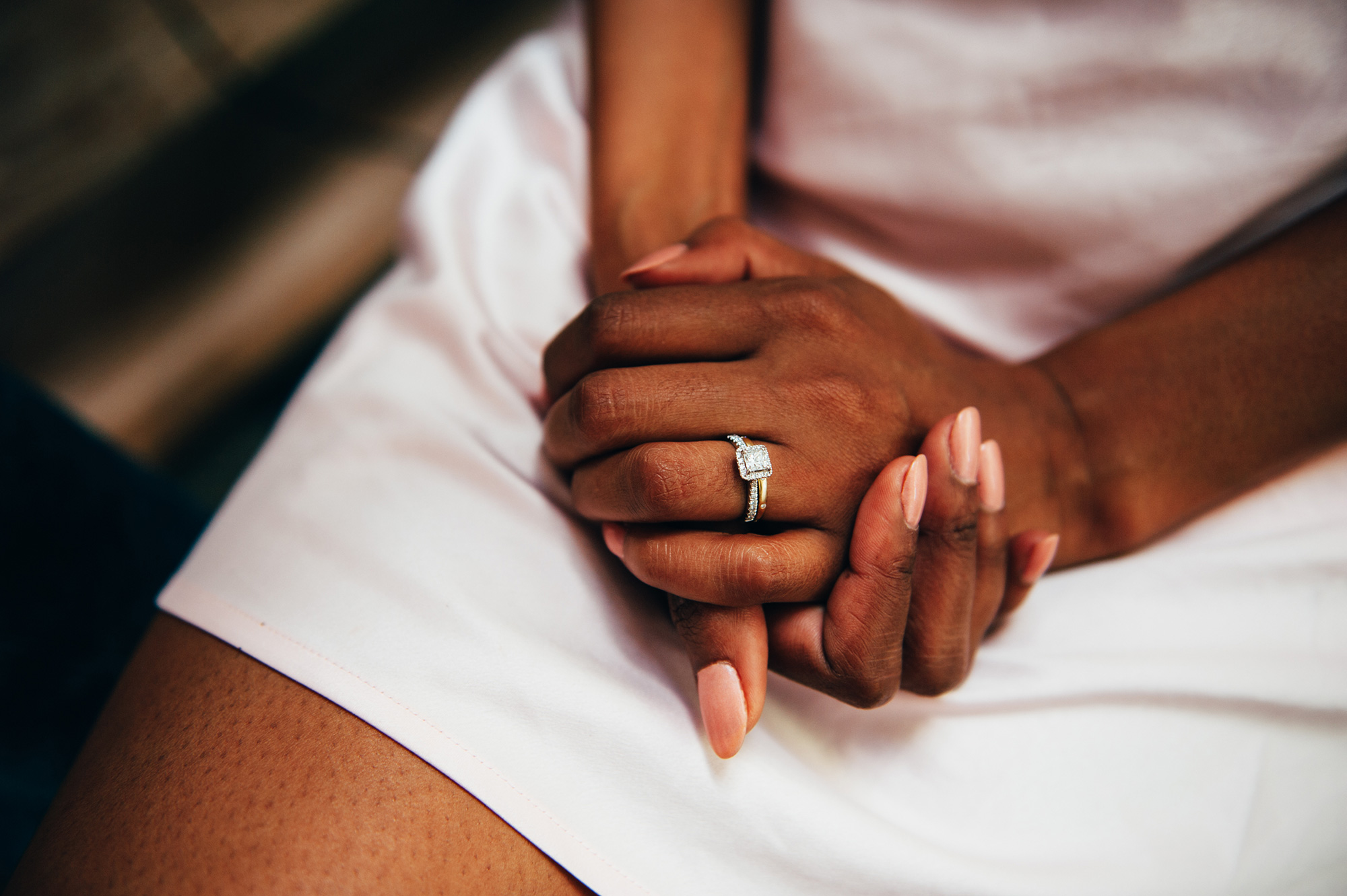 Agee_Mat_Simple-Bohemian-Beach-Wedding_Allison-Dewey-Photography_003