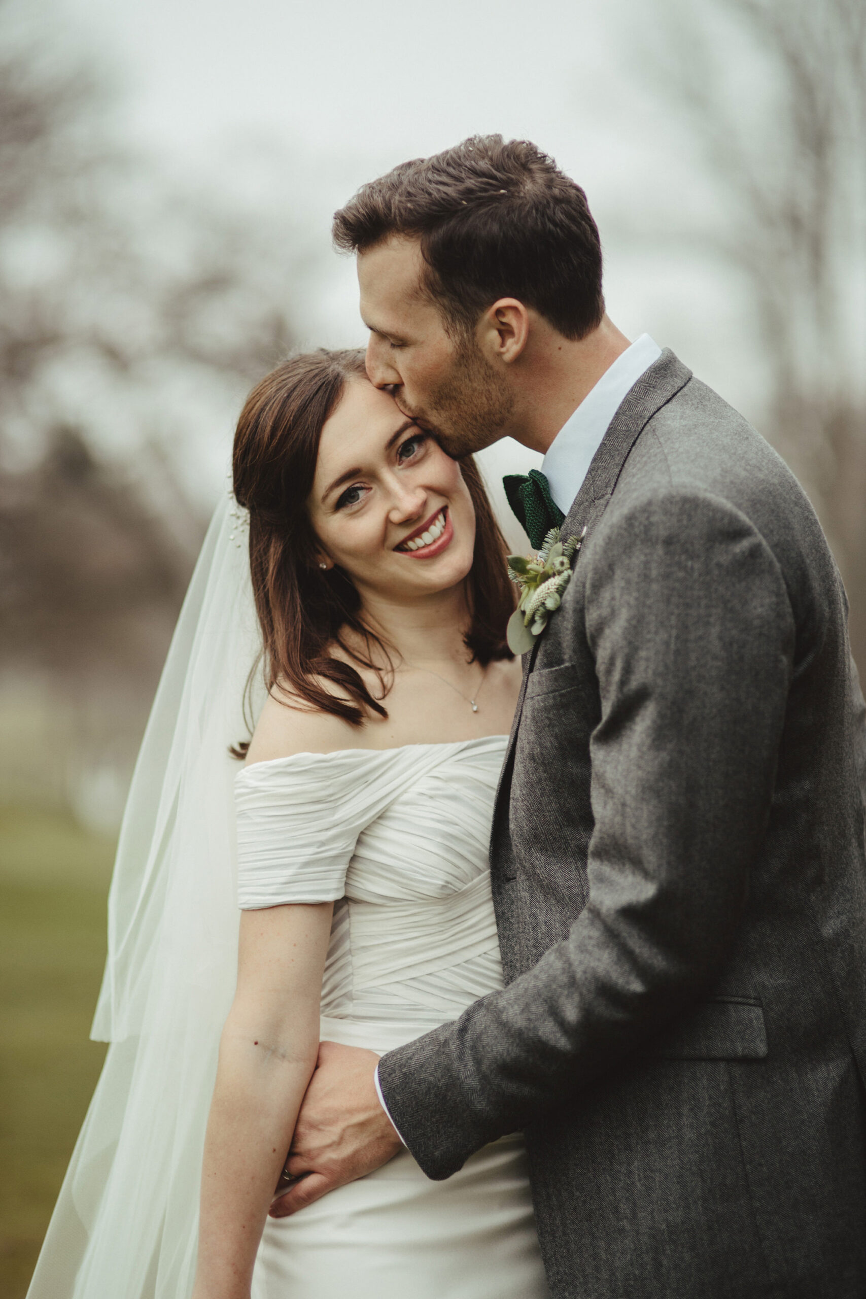 Alice_Daniel_Elegant-Winter-Wedding_Green-Antlers-Photography_028