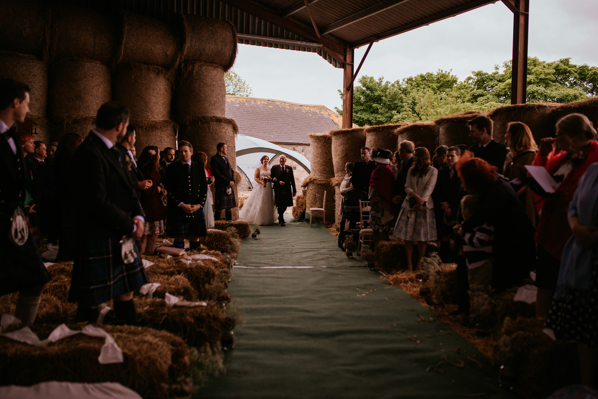 Amy_Martin_Rustic-Farm-Wedding_010