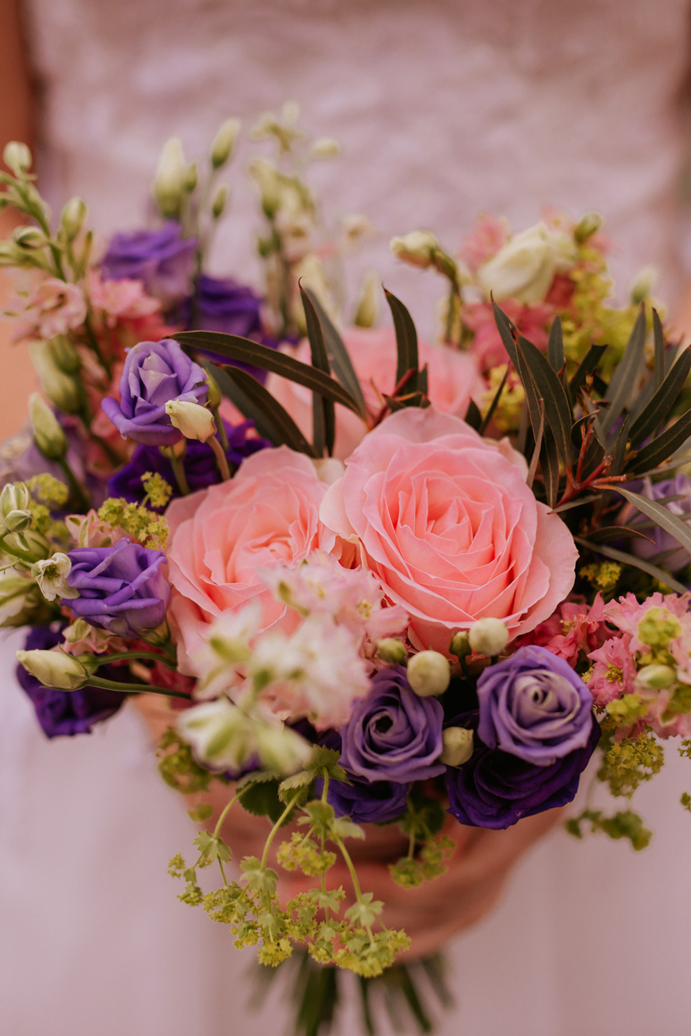 Amy_Martin_Rustic-Farm-Wedding_SBS_006