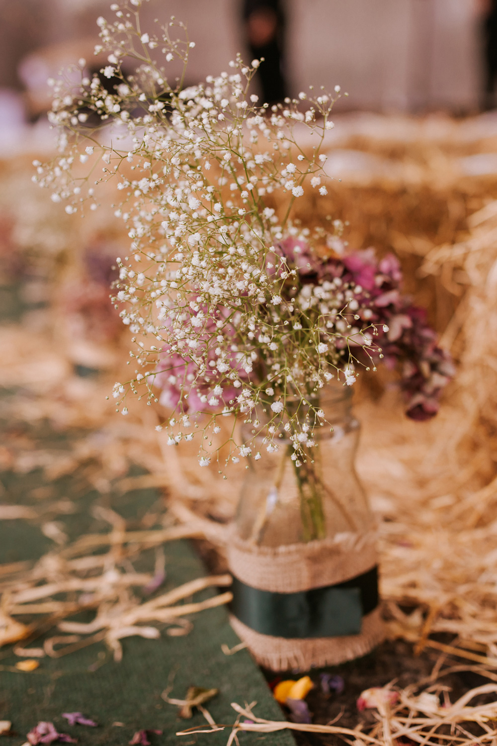 Amy_Martin_Rustic-Farm-Wedding_SBS_016