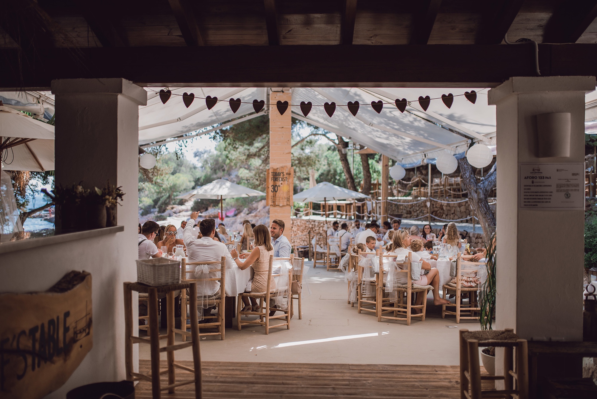 Amy_Peter_Boho-Beach-Wedding_Rebecca-Claire-Jackson-Photography_024