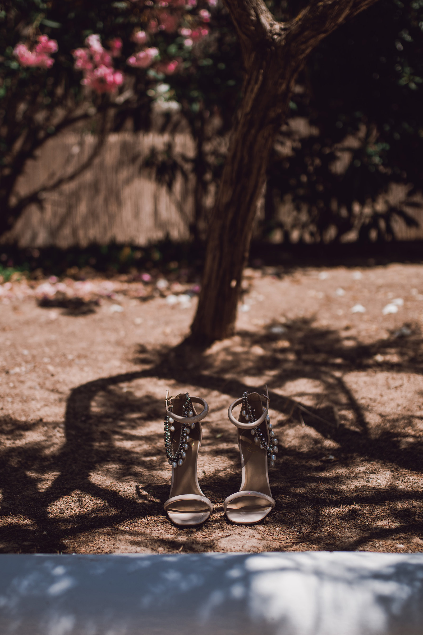 Amy and Peter design child-friendly boho beach wedding | Easy Weddings