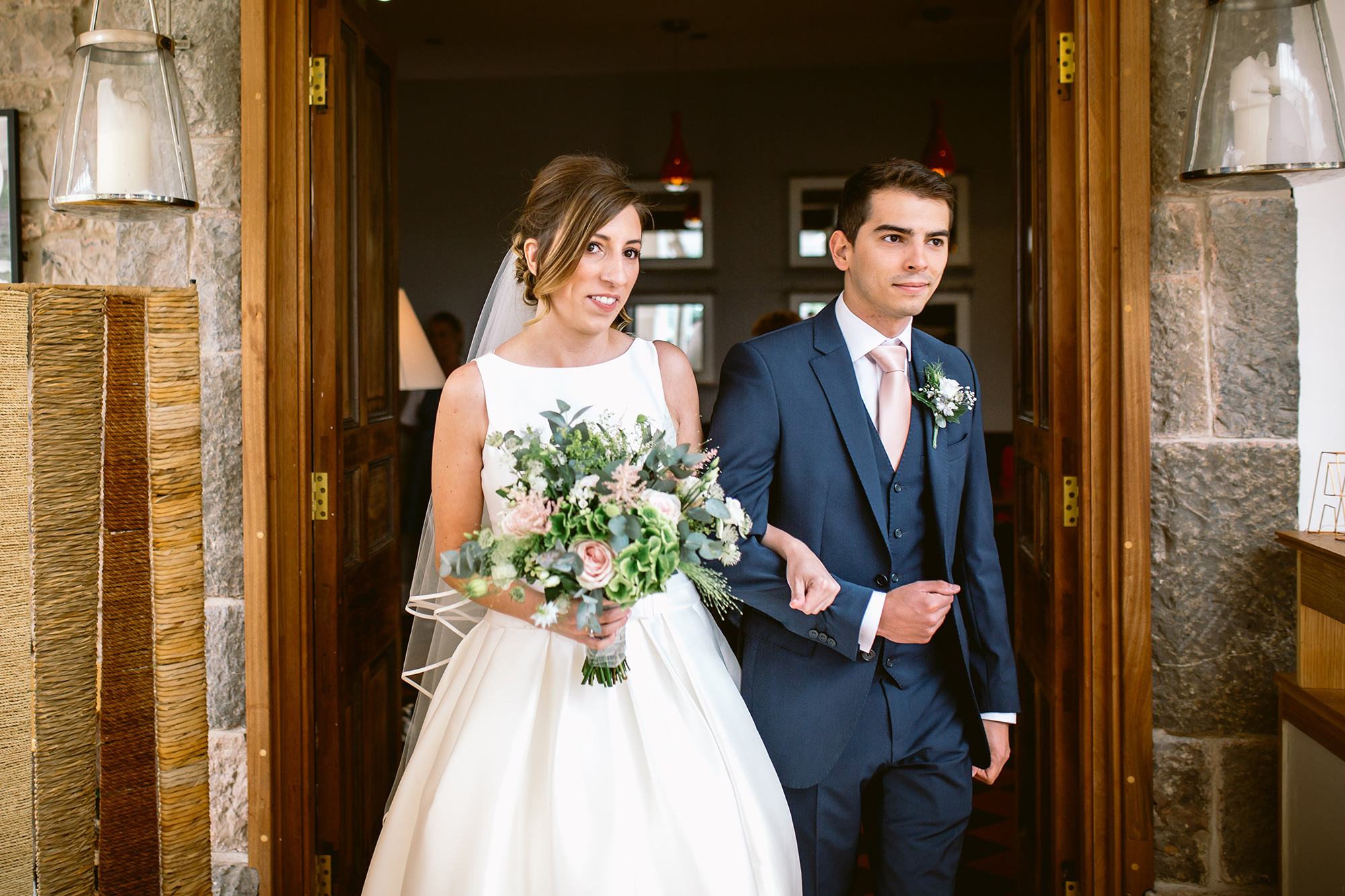 Amy_Rebecca_Elegant-Rustic-Wedding_Aga-Hosking-Photography_015