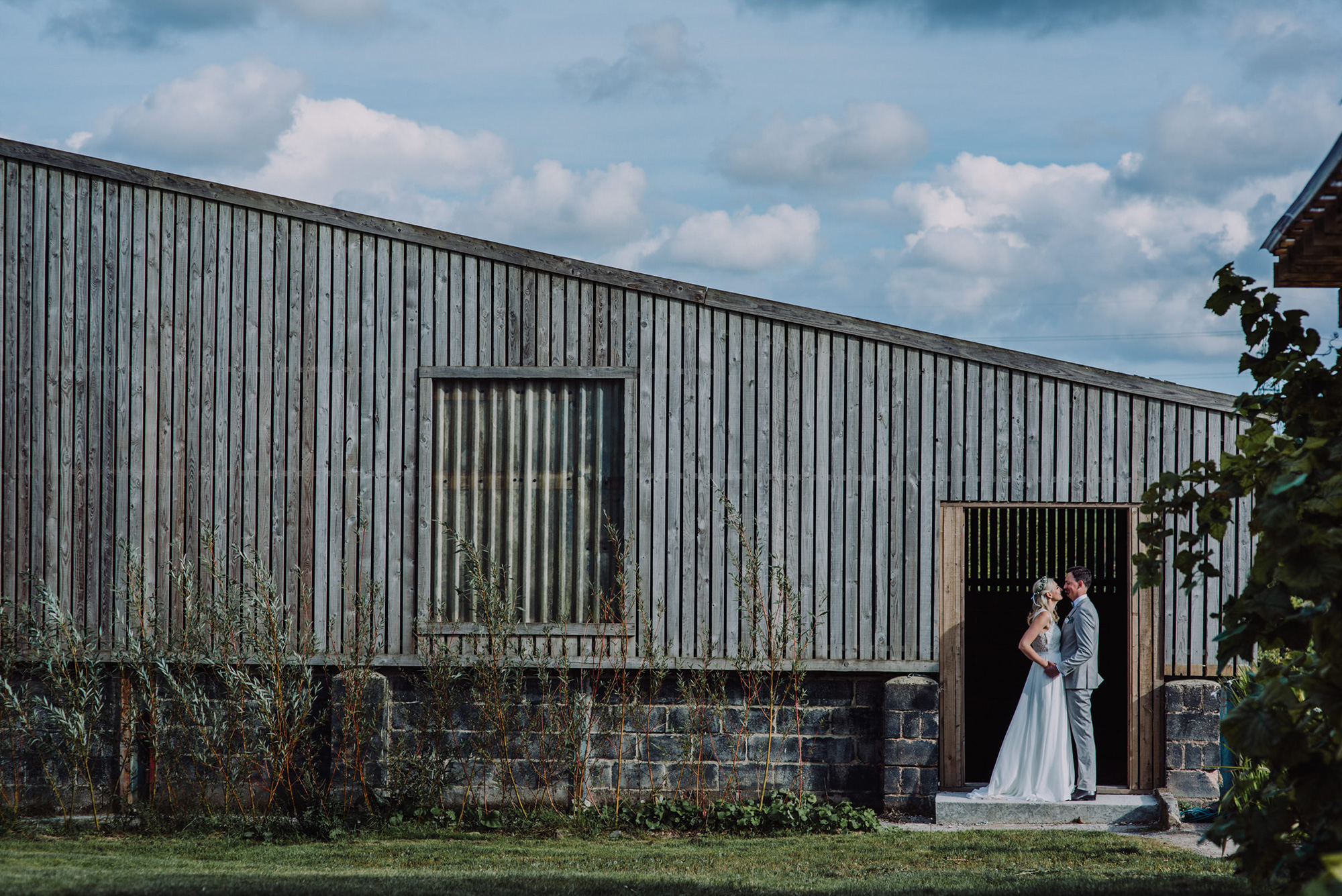 Ana James Countryside Festival Wedding Special Day Wedding Photos 027