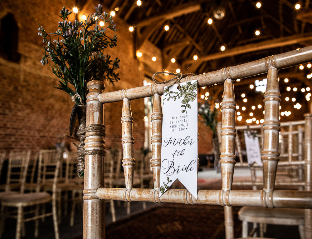 Ashleigh James Bohemian Barn Wedding Lorna Newman Photography 004