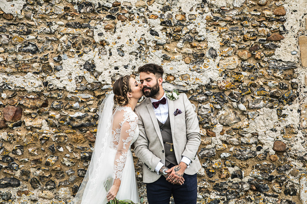 Ashleigh James Bohemian Barn Wedding Lorna Newman Photography 012