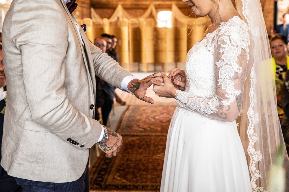 Ashleigh James Bohemian Barn Wedding Lorna Newman Photography 031