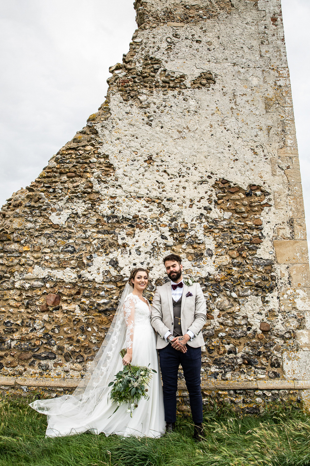 Ashleigh James Bohemian Barn Wedding Lorna Newman Photography SBS 005