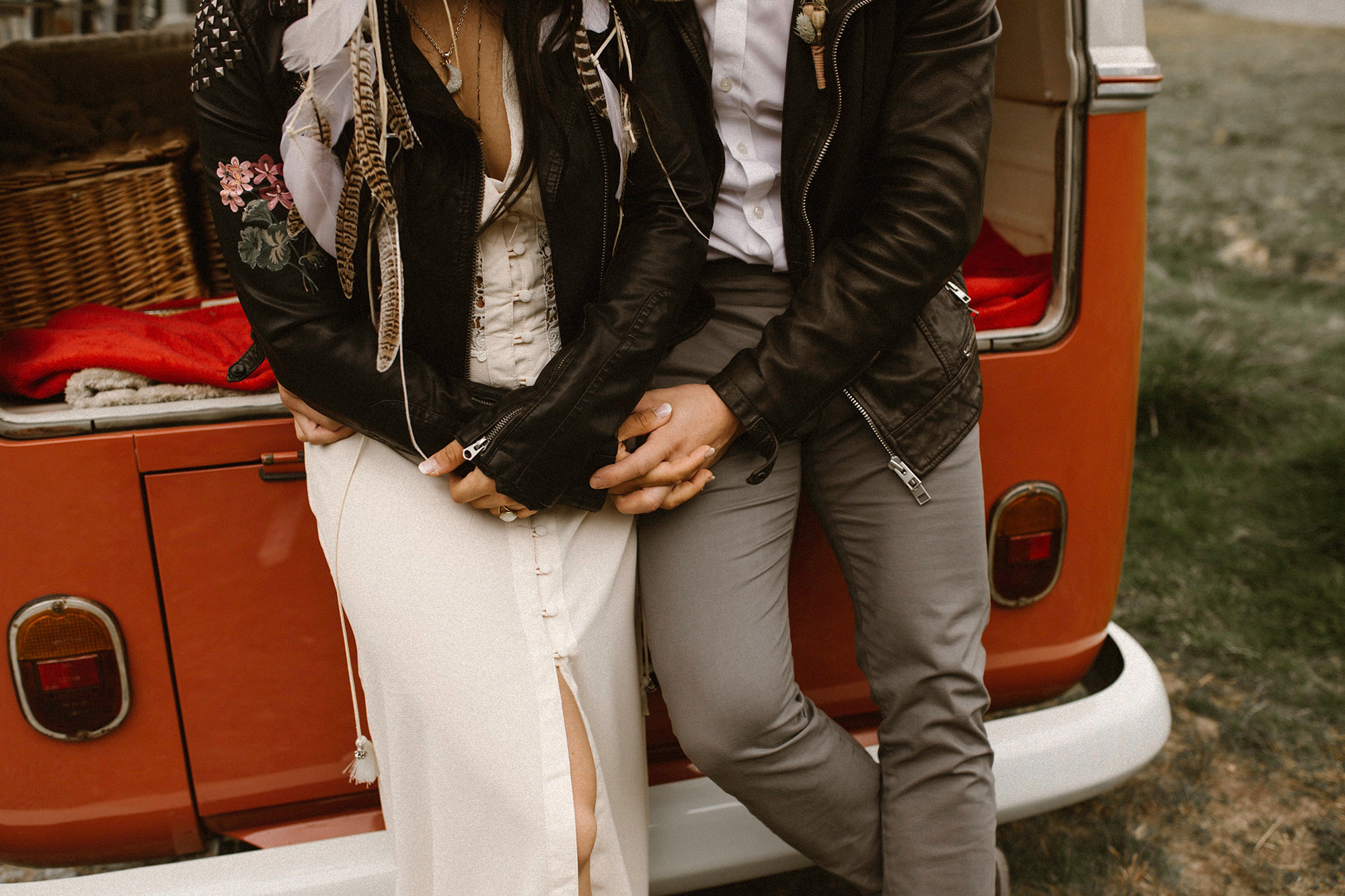 Bohemian-Elopement_Wedding-Inspiration_Agnes-Black-Photography_003