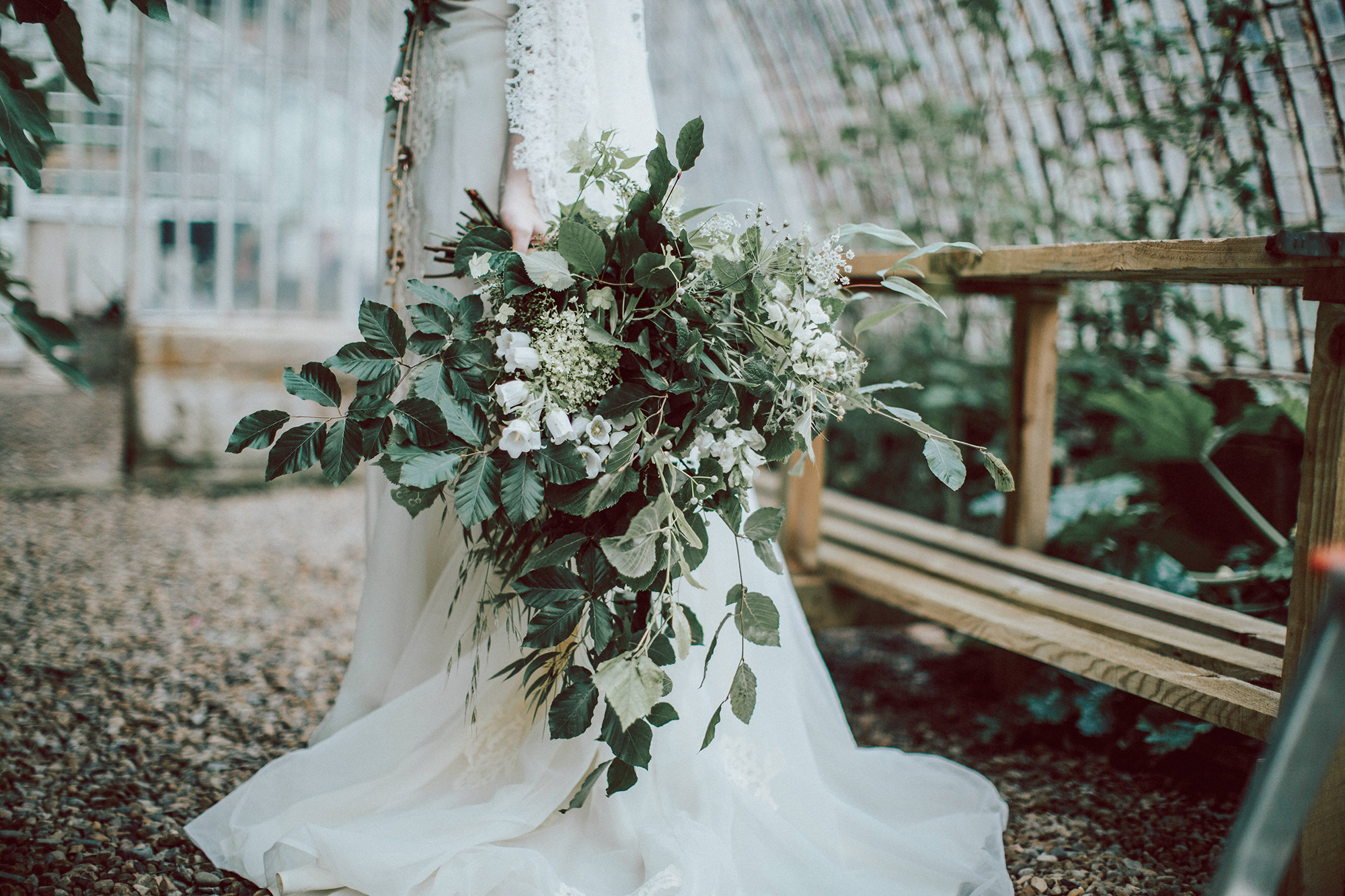 Botanical_Ivy_Wedding-Inspiration_Natalie-Pluck-Photography_040