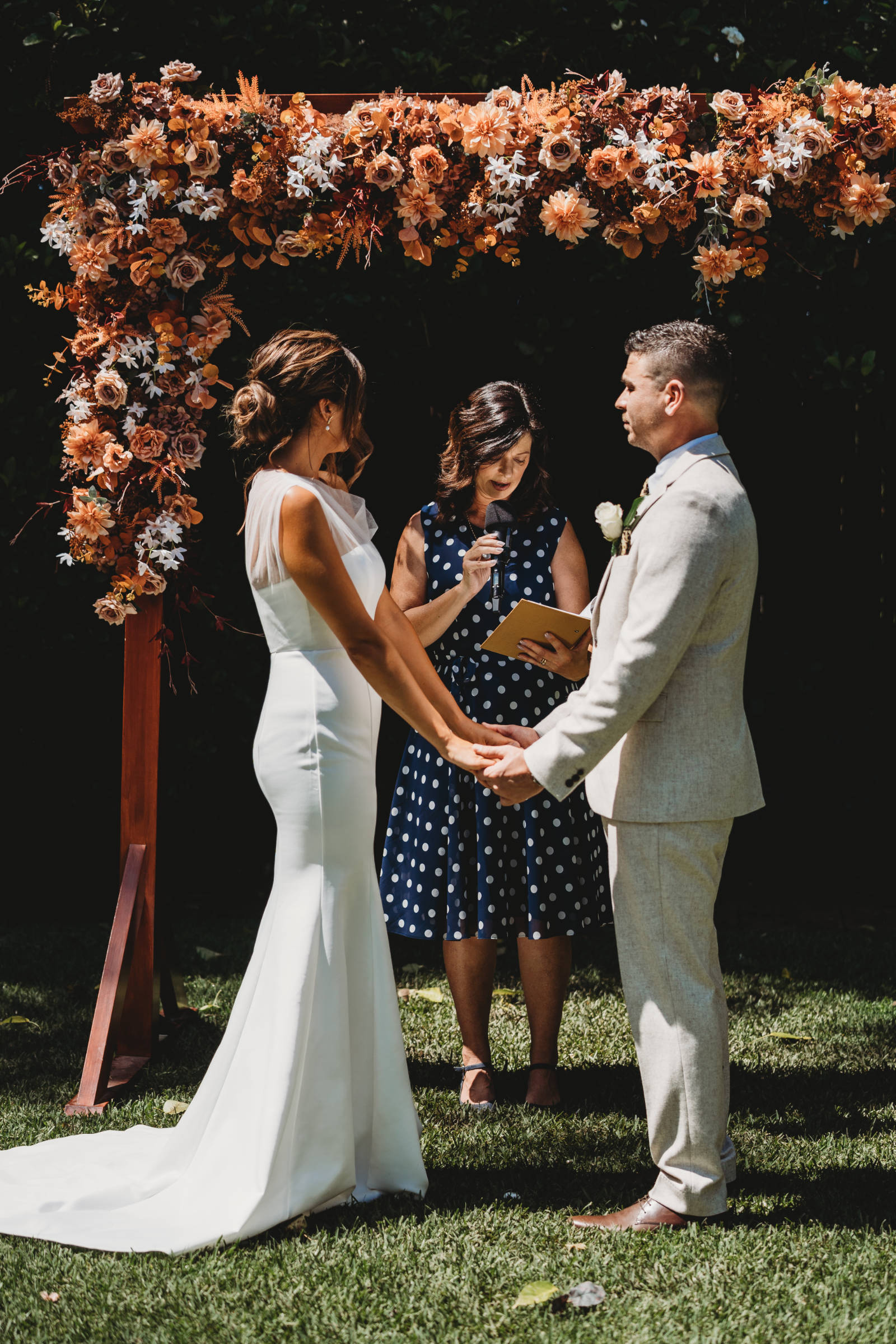 Burnham Grove Estate elopement for Jess and Andrew, Camden NSW, photographed by Puzzleman Productions.