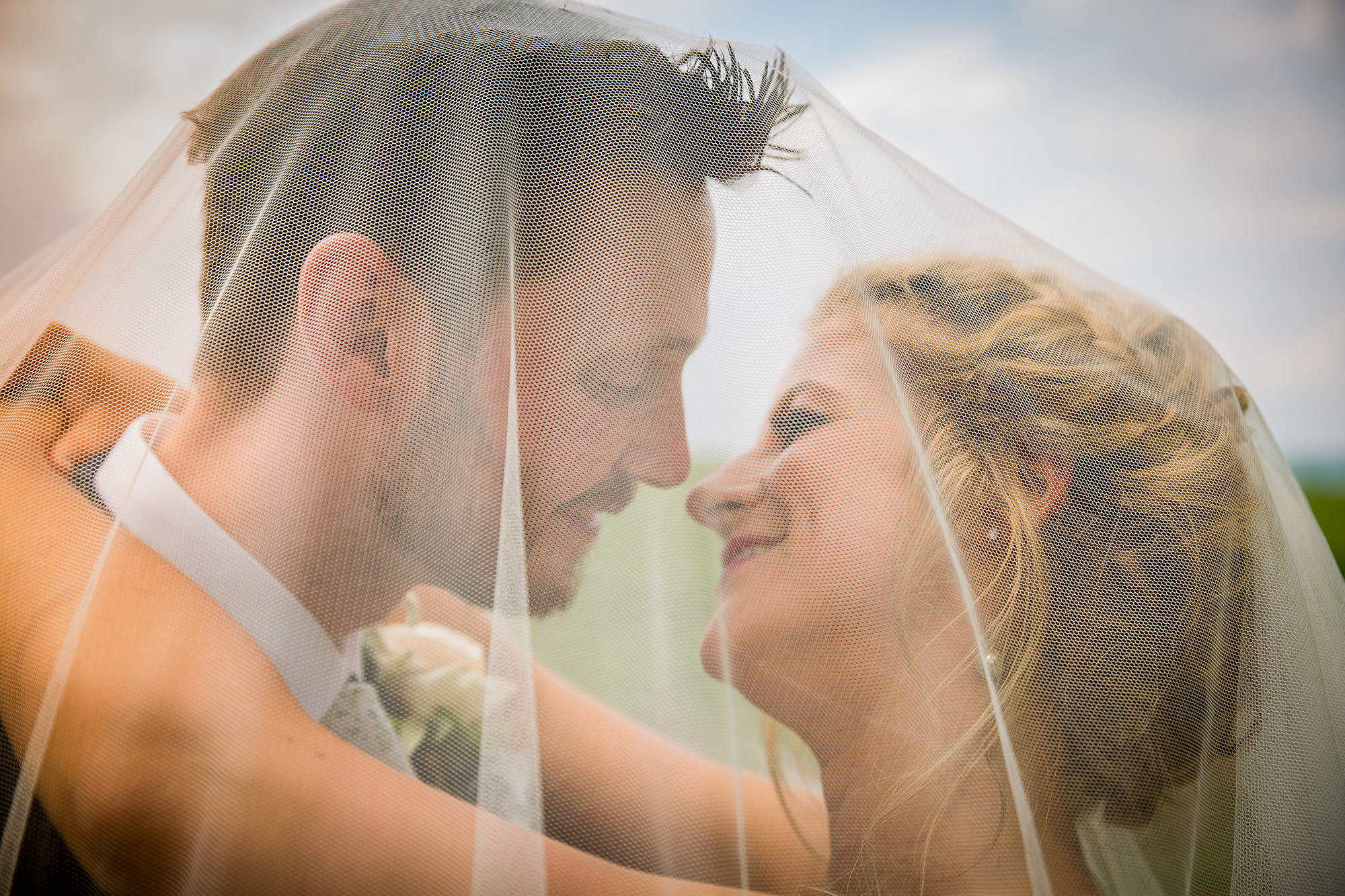 Cat Matt Relaxed Barn Wedding Nicholas Rogers Photography 030