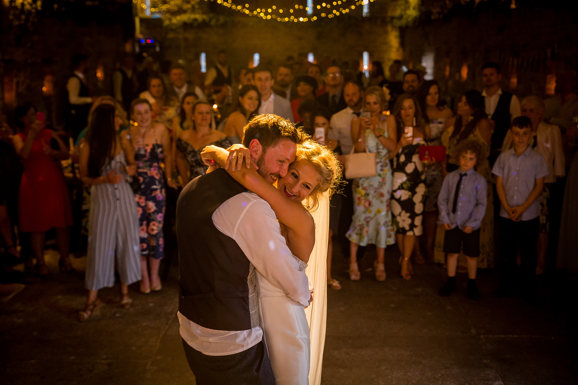 Cat Matt Relaxed Barn Wedding Nicholas Rogers Photography 048