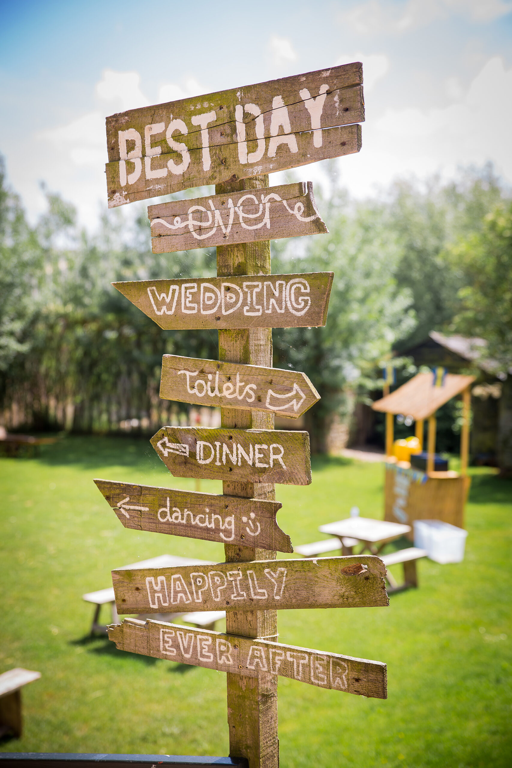 Cat Matt Relaxed Barn Wedding Nicholas Rogers Photography SBS 006 scaled