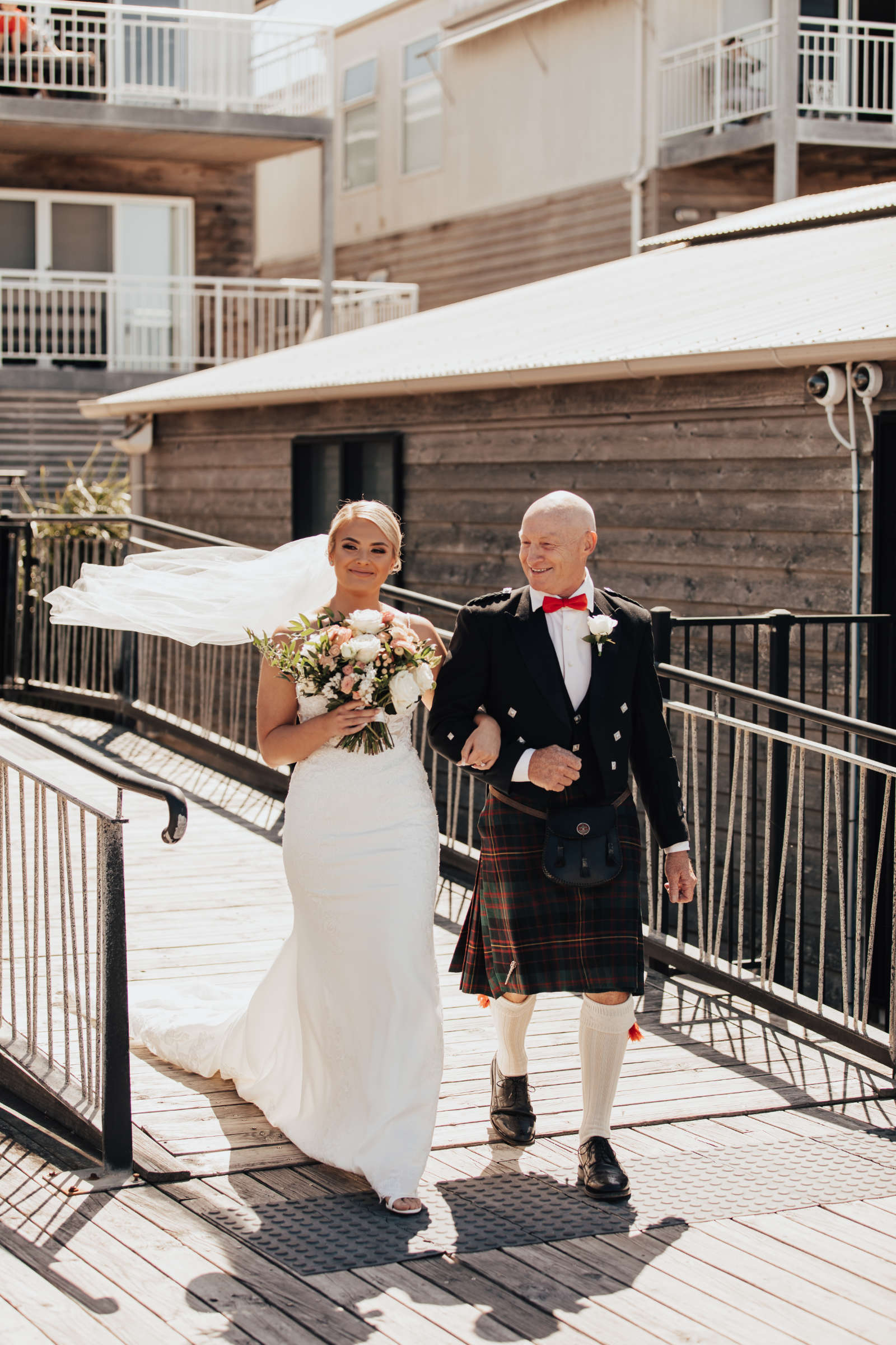 Luxe coastal wedding for Maddi and Dan at Caves Coastal Bar & Bungalows near Newcastle, NSW. Images by Tatiana Rose Photography.