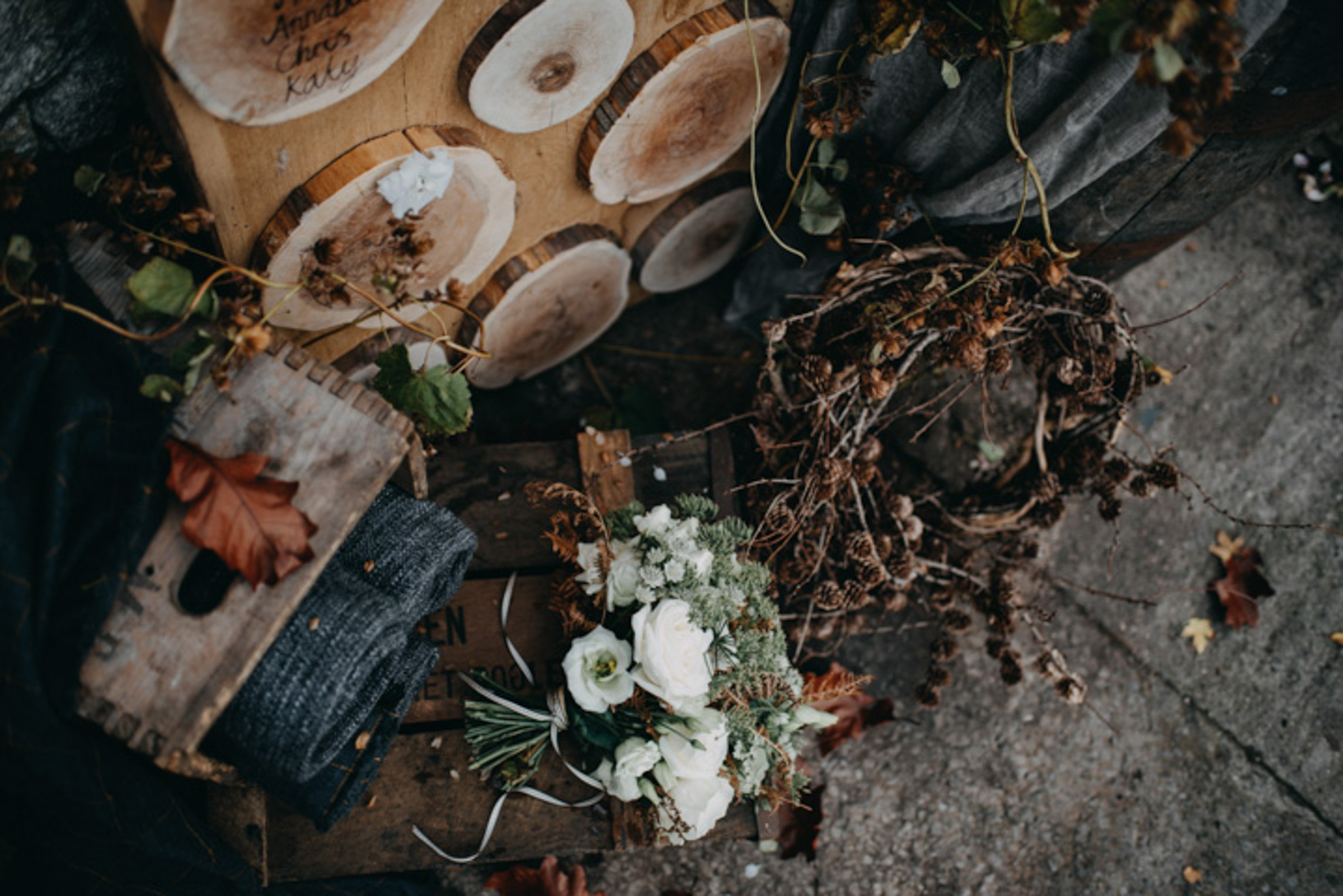 Cosy-Warm-Winter_Wedding-Inspiration_Emily-Black-Photography_014