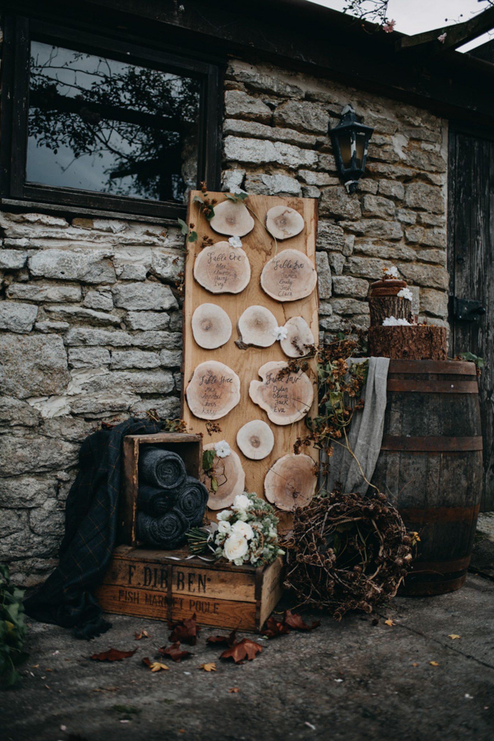 Cosy-Warm-Winter_Wedding-Inspiration_Emily-Black-Photography_SBS_017