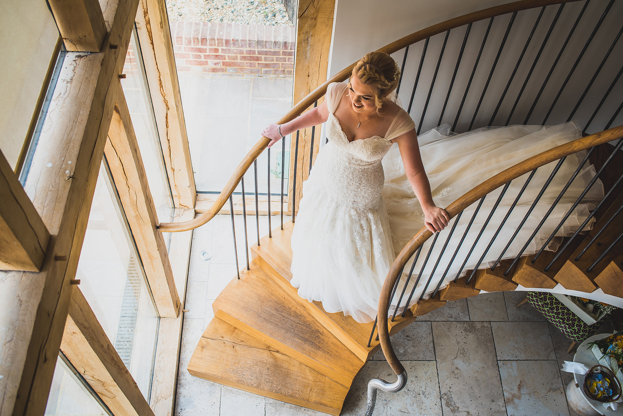 Ellie Andy Rustic Barn Wedding Damien Vickers Photography 017