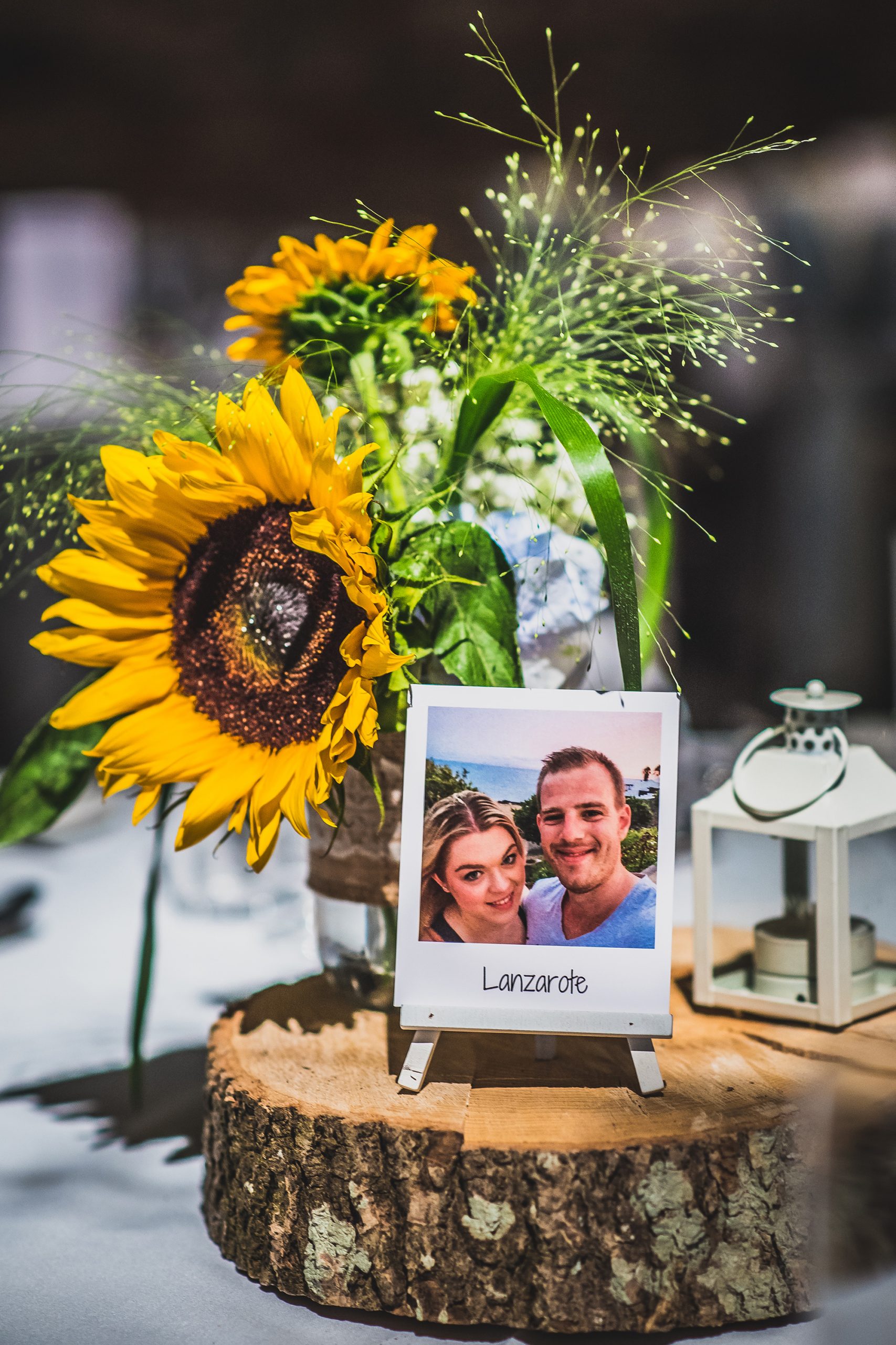 Ellie Andy Rustic Barn Wedding Damien Vickers Photography SBS 003 scaled