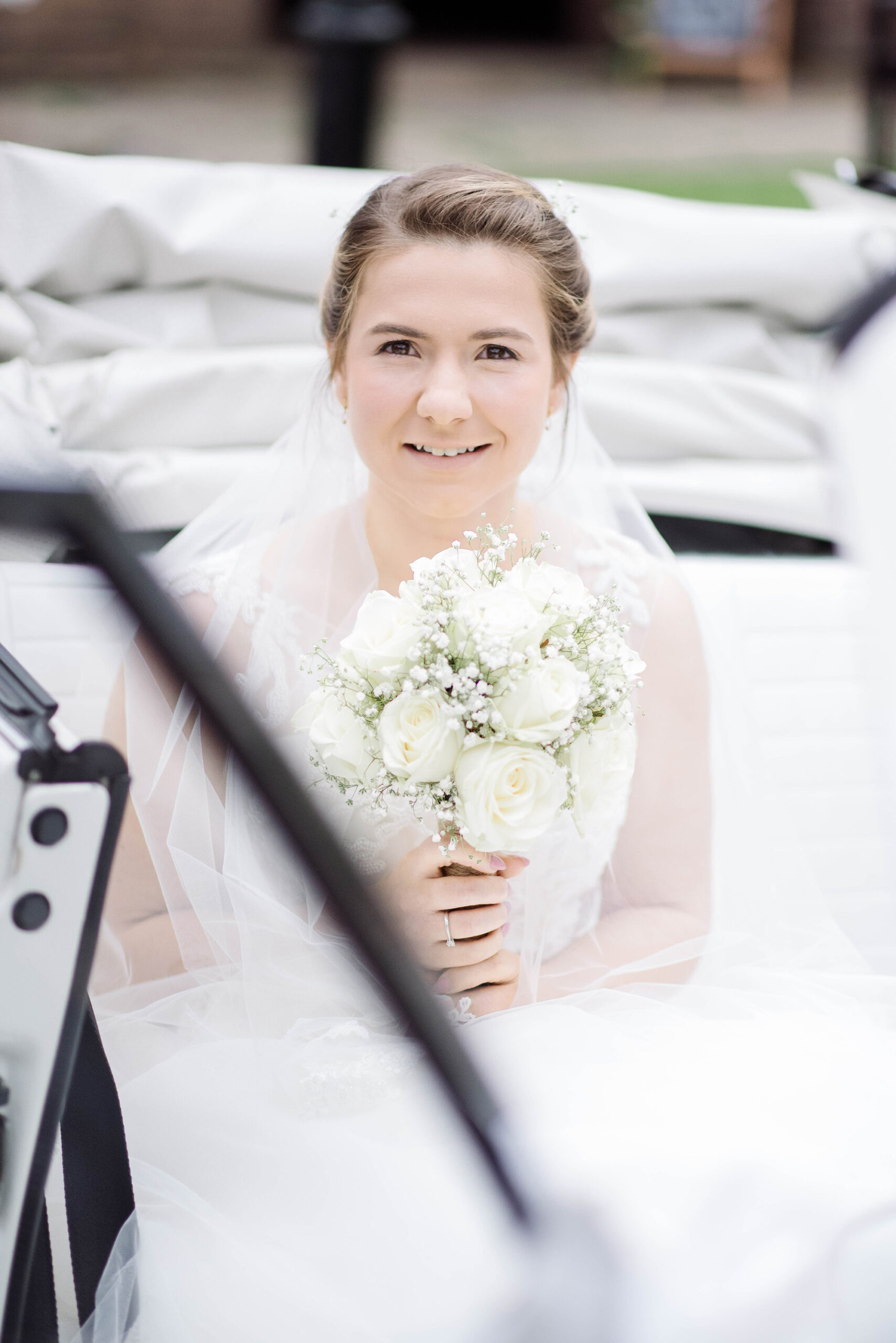 Elly_Jake_Relaxed-Country-Wedding_Chloe-Ely-Photography_008