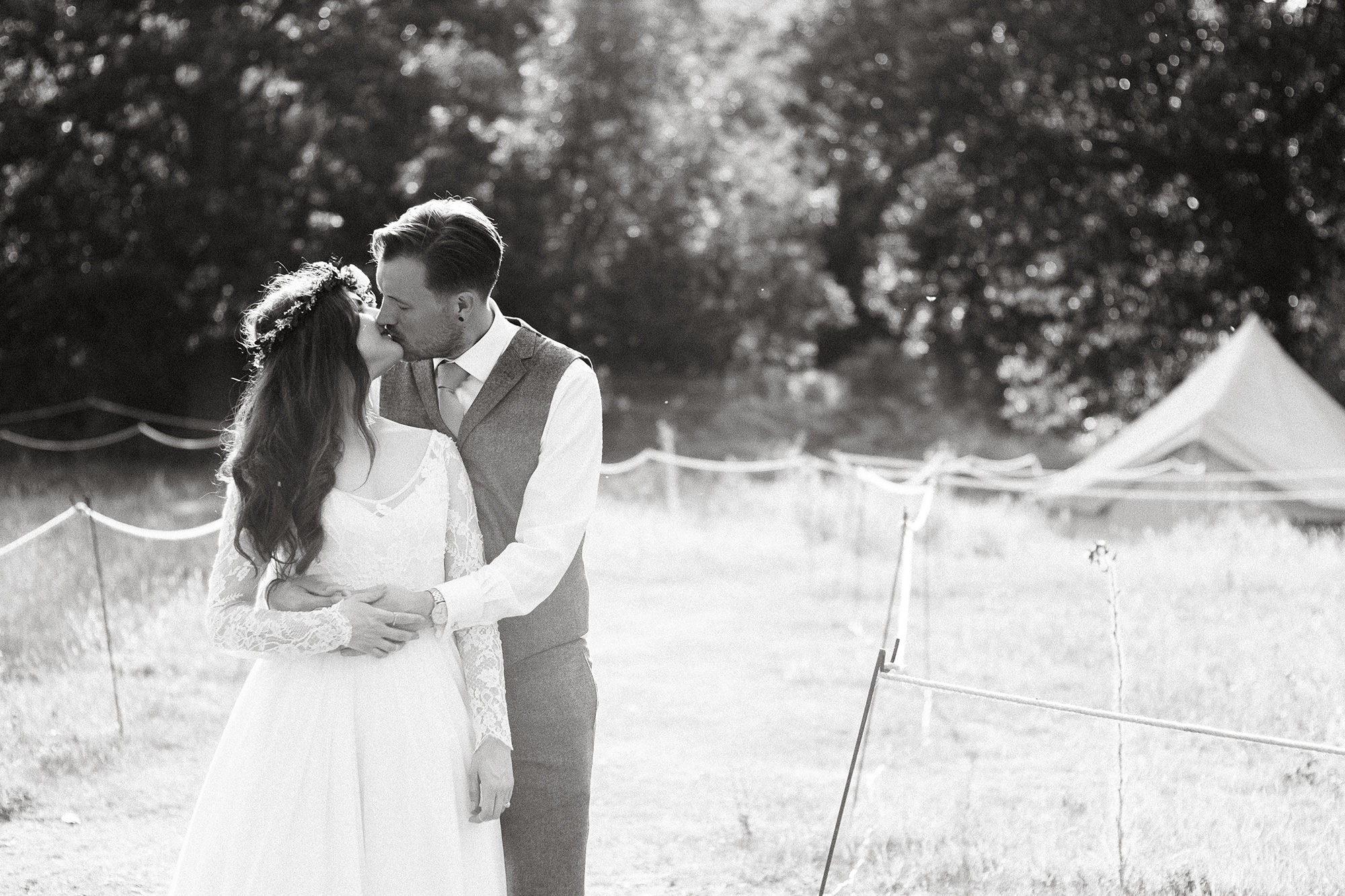 Emily_Ben_Vegan-Woodland-Wedding_Lyndsey-Goddard-Photography_047