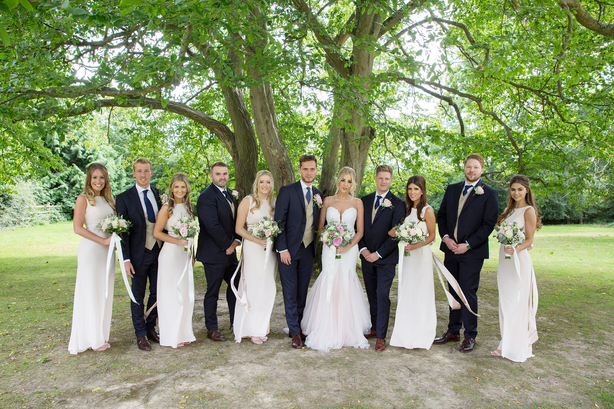 Emma Jon Modern Romantic Wedding Helen England Photography 037