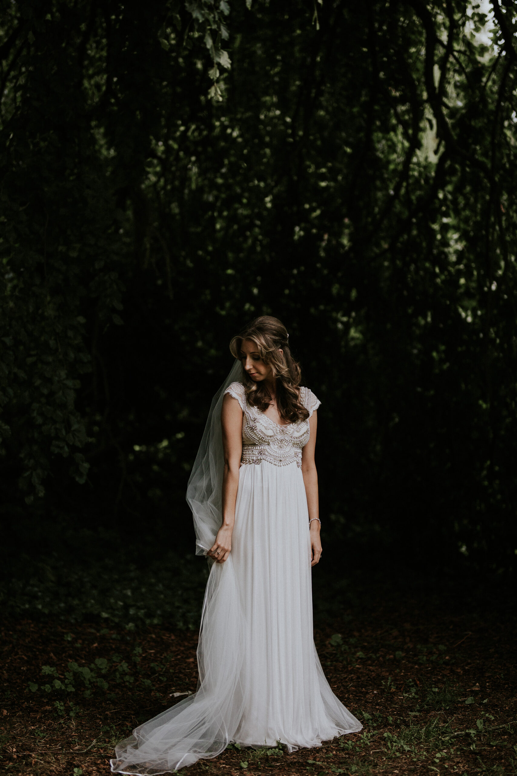 Fiona Aiden Romantic Vintage Wedding White Cat Studio SBS 042 scaled